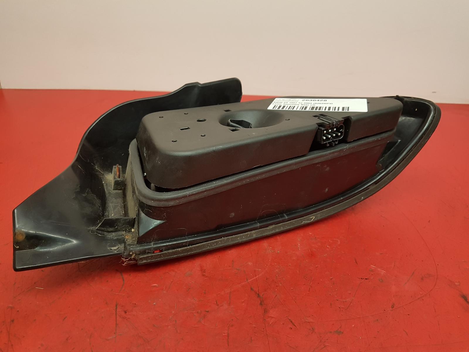 L Taillight Z3 Bmw 1998