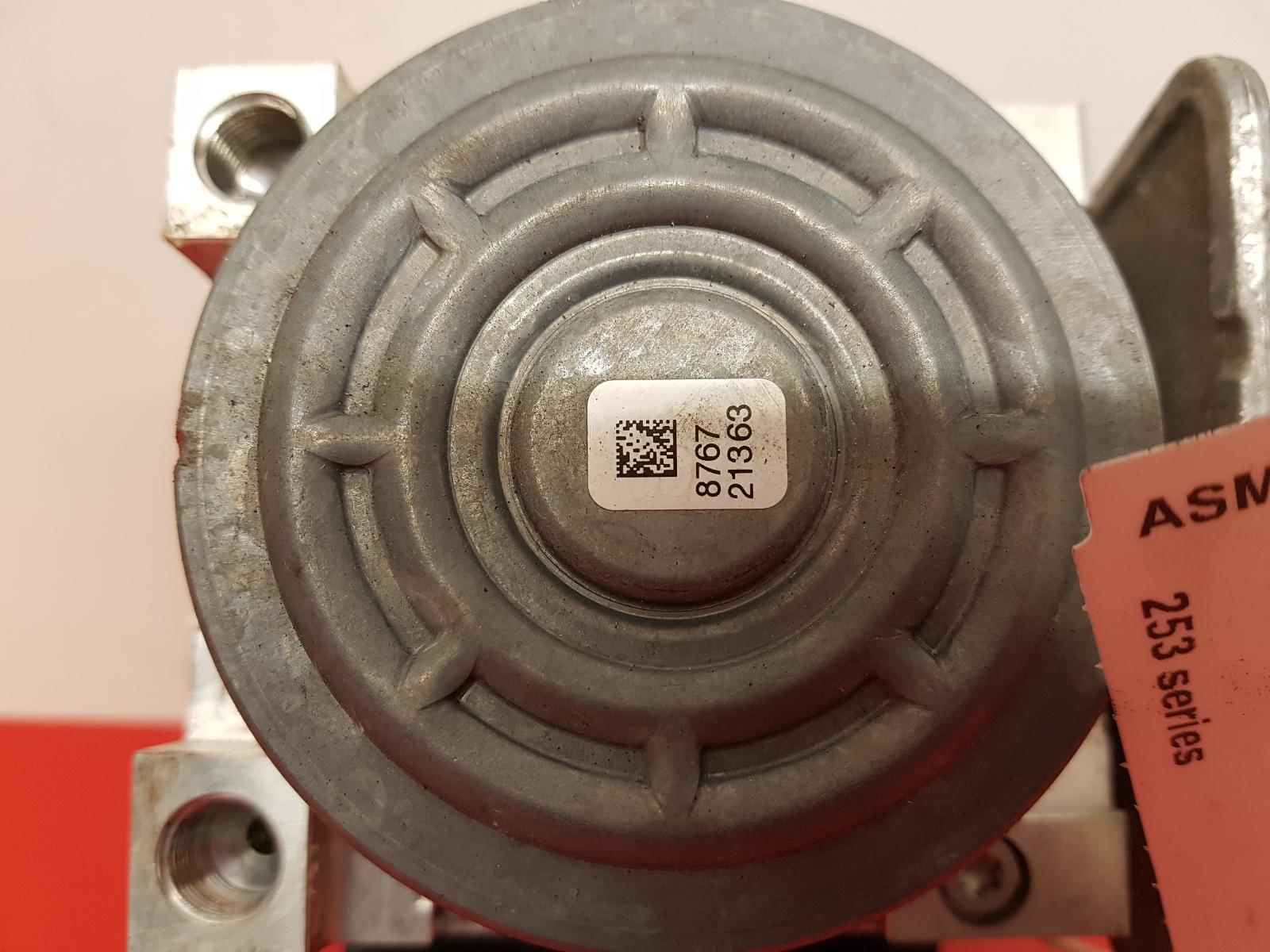 ABS Pump/Modulator Glc Mercedes 2016