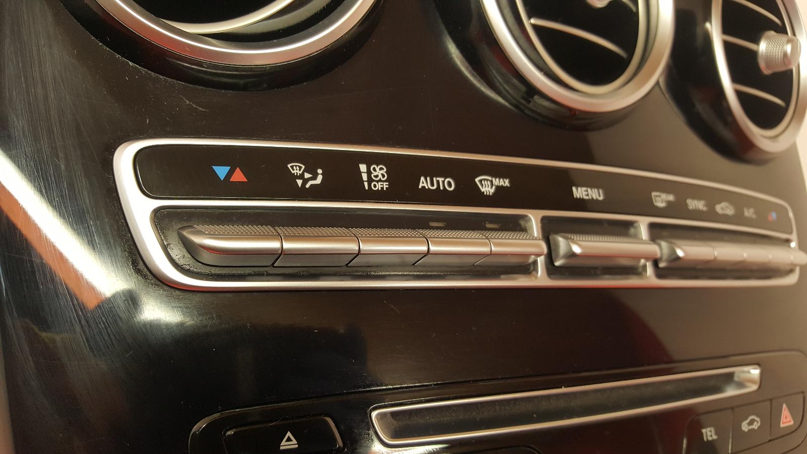 Console C Class Mercedes 2016 