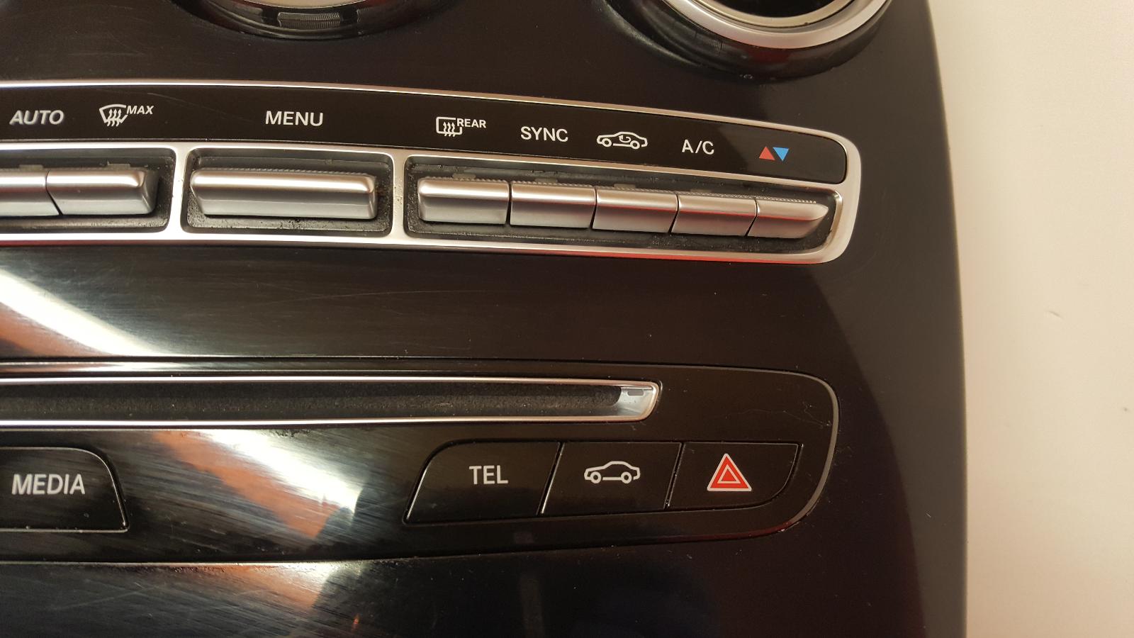 Console C Class Mercedes 2016 
