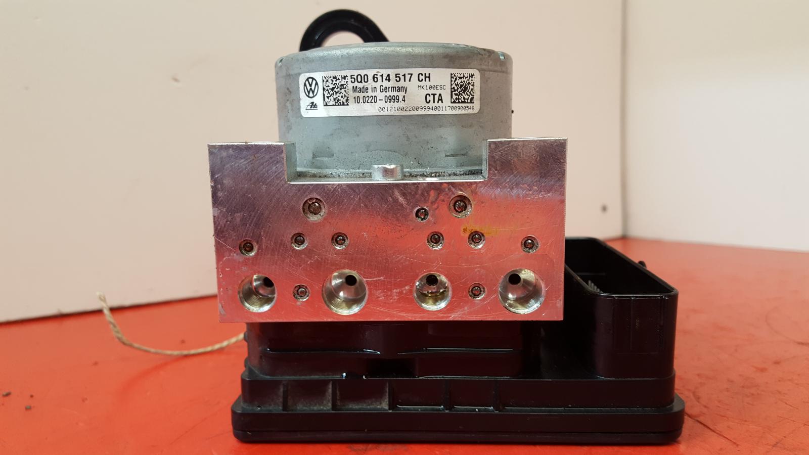 ABS Pump/Modulator Golf Volkswagen 2017