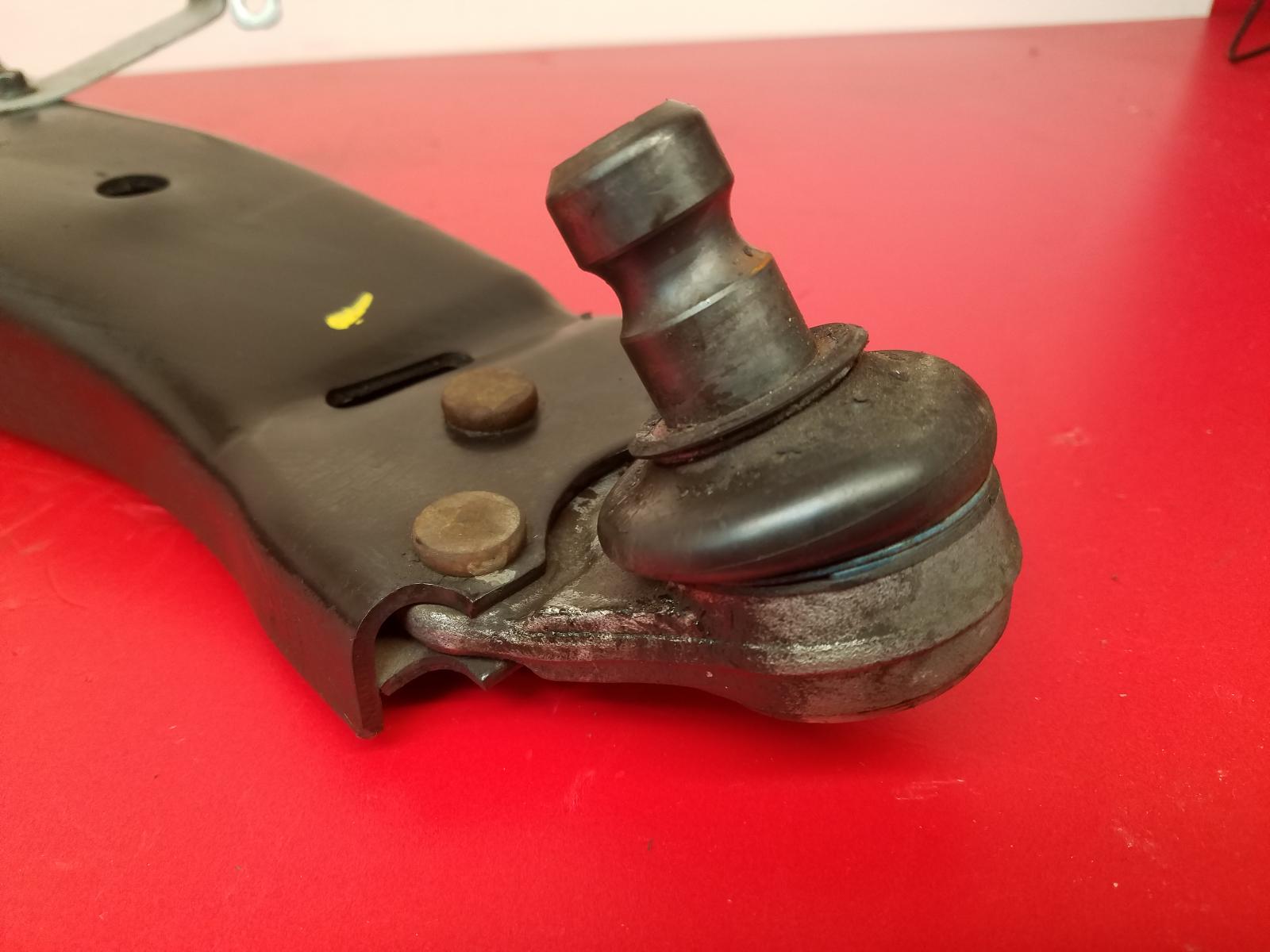 RF Lower Control Arm Xc60 Volvo 2017 