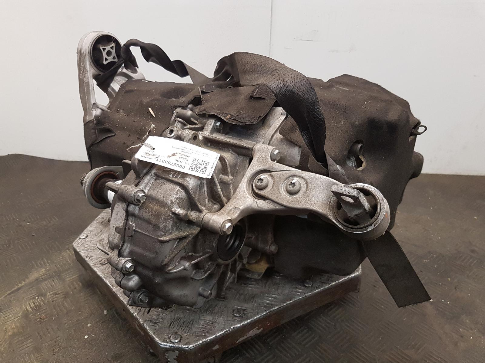 Engine Model X Tesla 2017