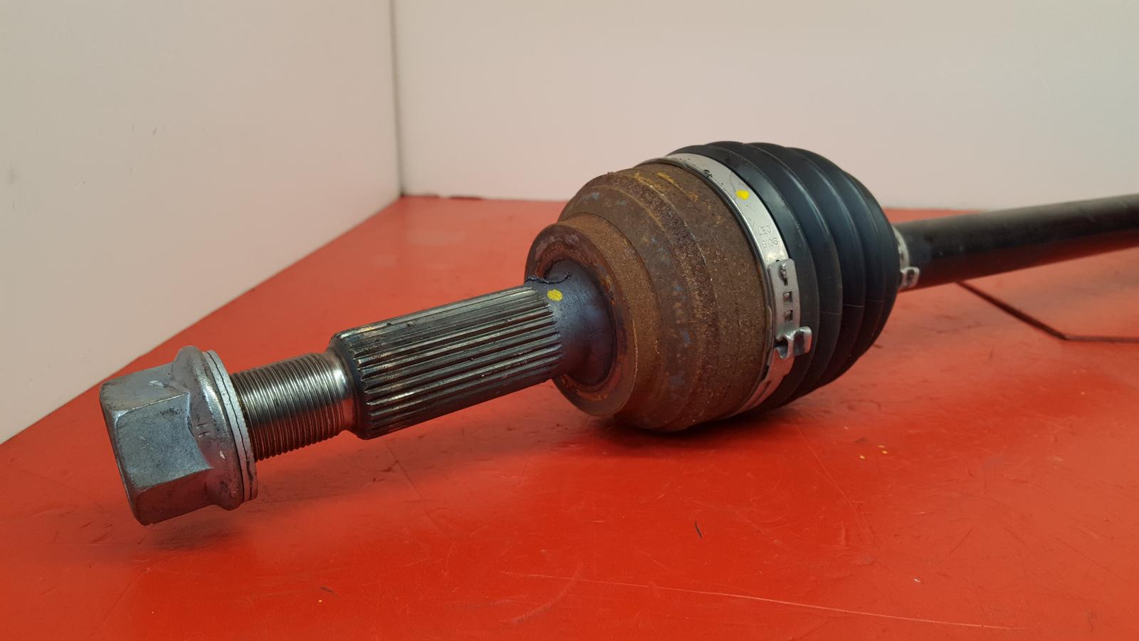 Left Driveshaft Model X Tesla 2018
