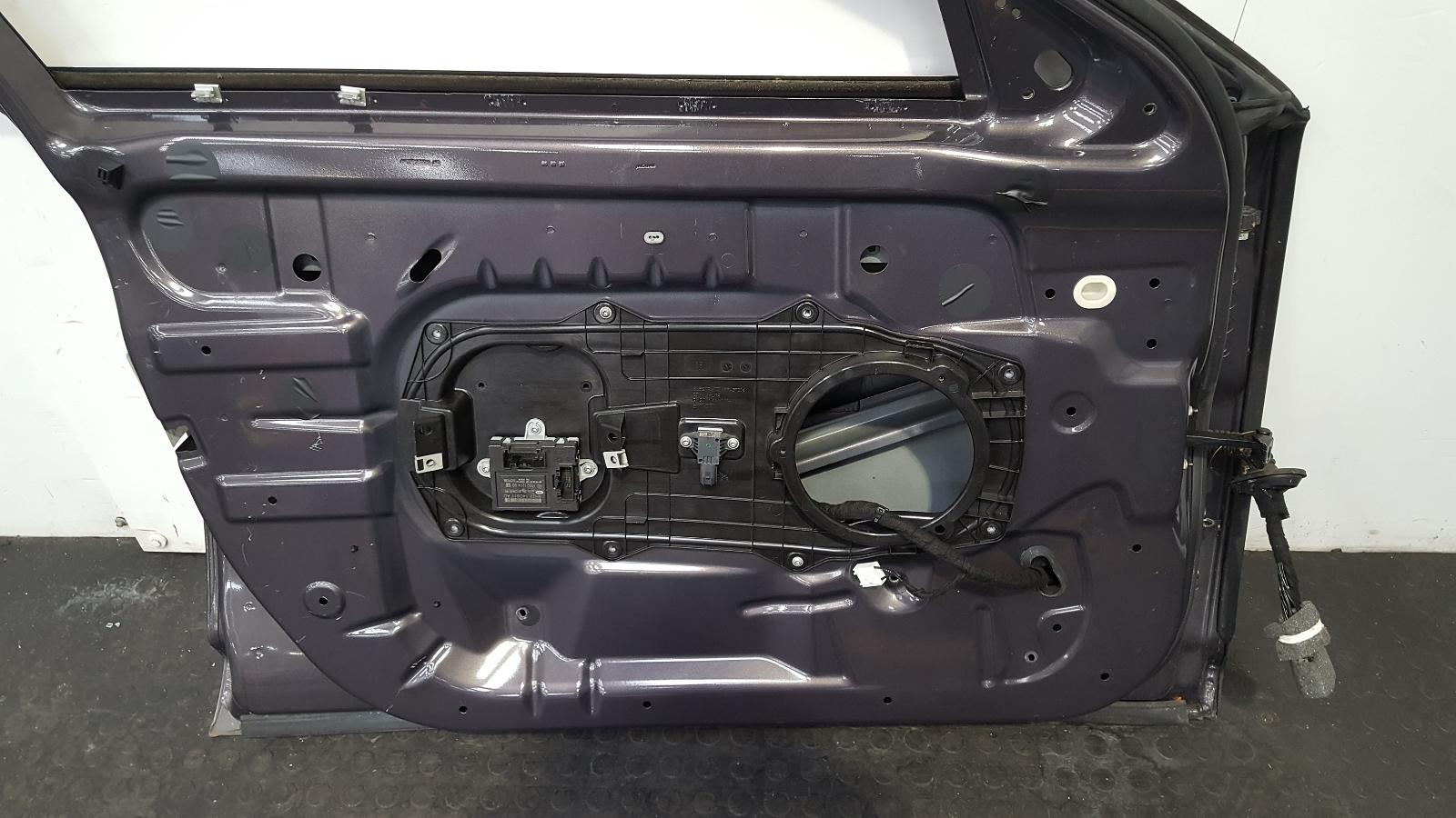 L Front Door Xf Jaguar 2009