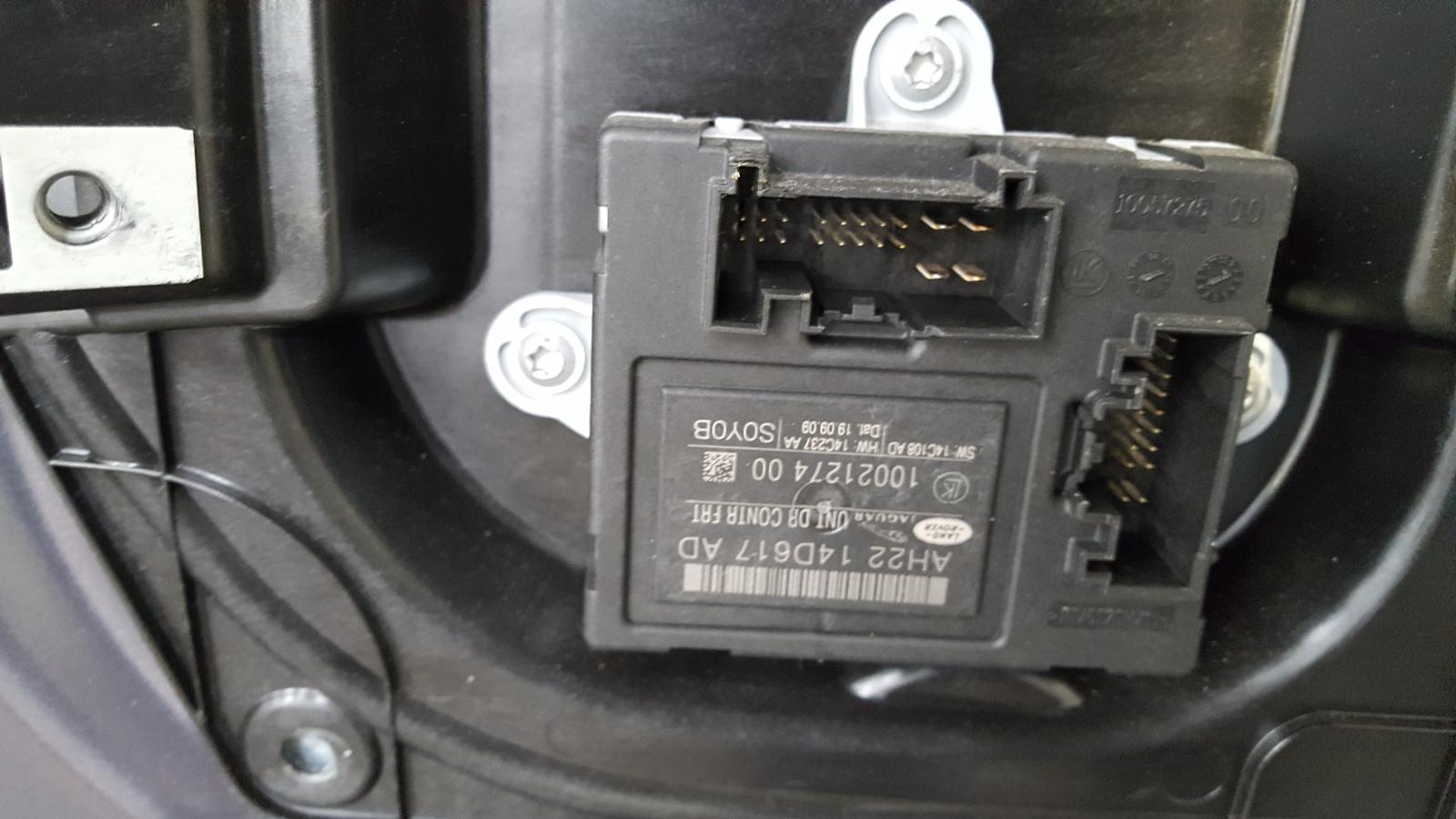 L Front Door Xf Jaguar 2009 