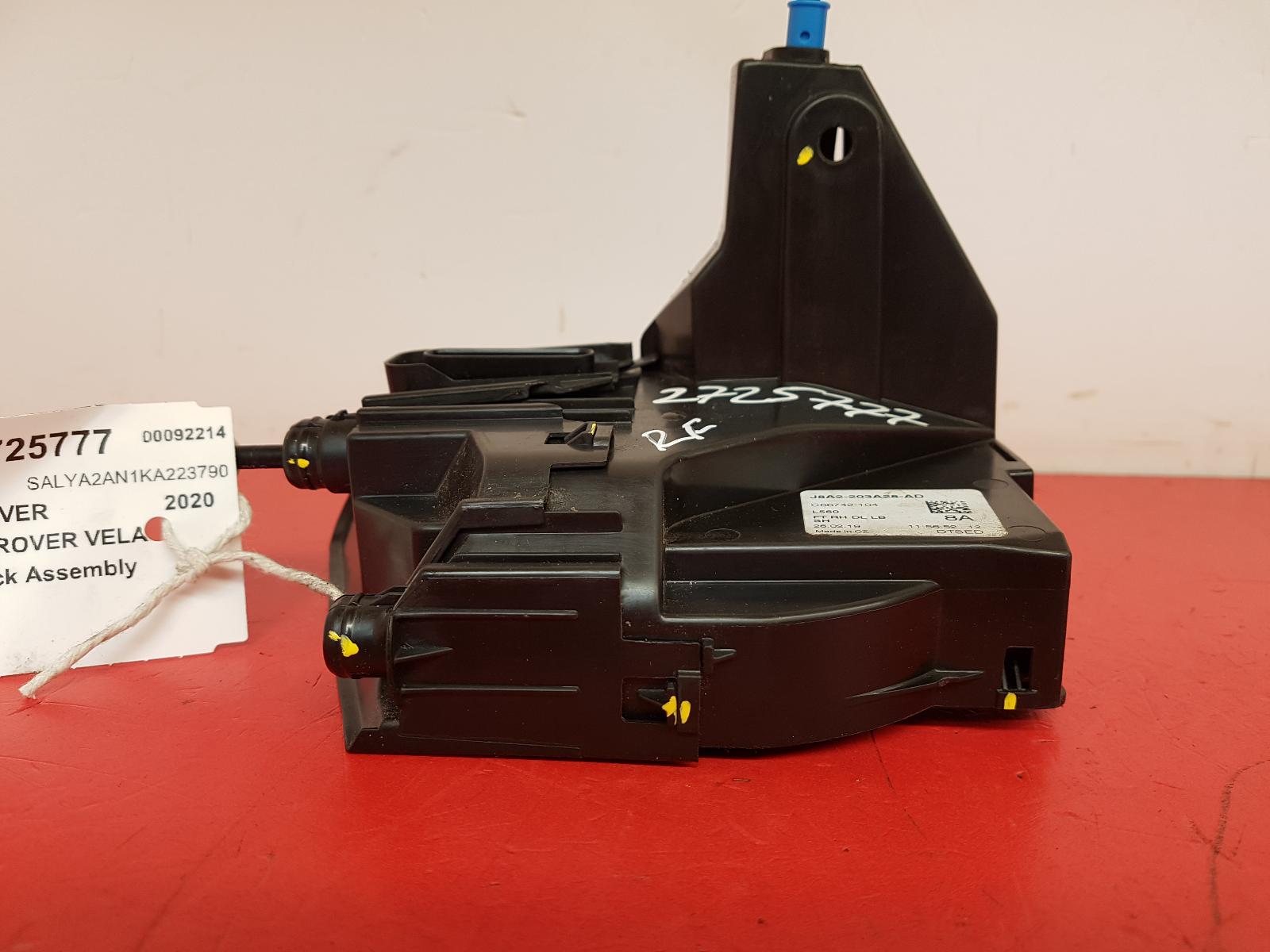 View Auto part Door Lock Assembly Land Rover Range Rover Velar 2020
