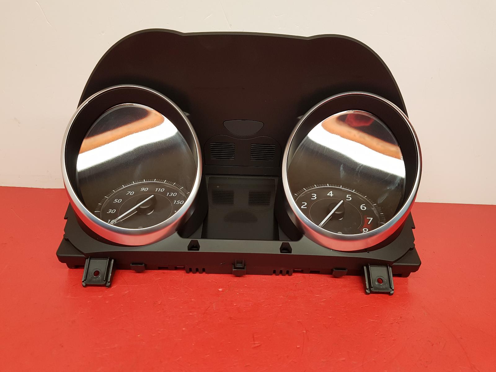 Speedometer F Type Jaguar 2019 