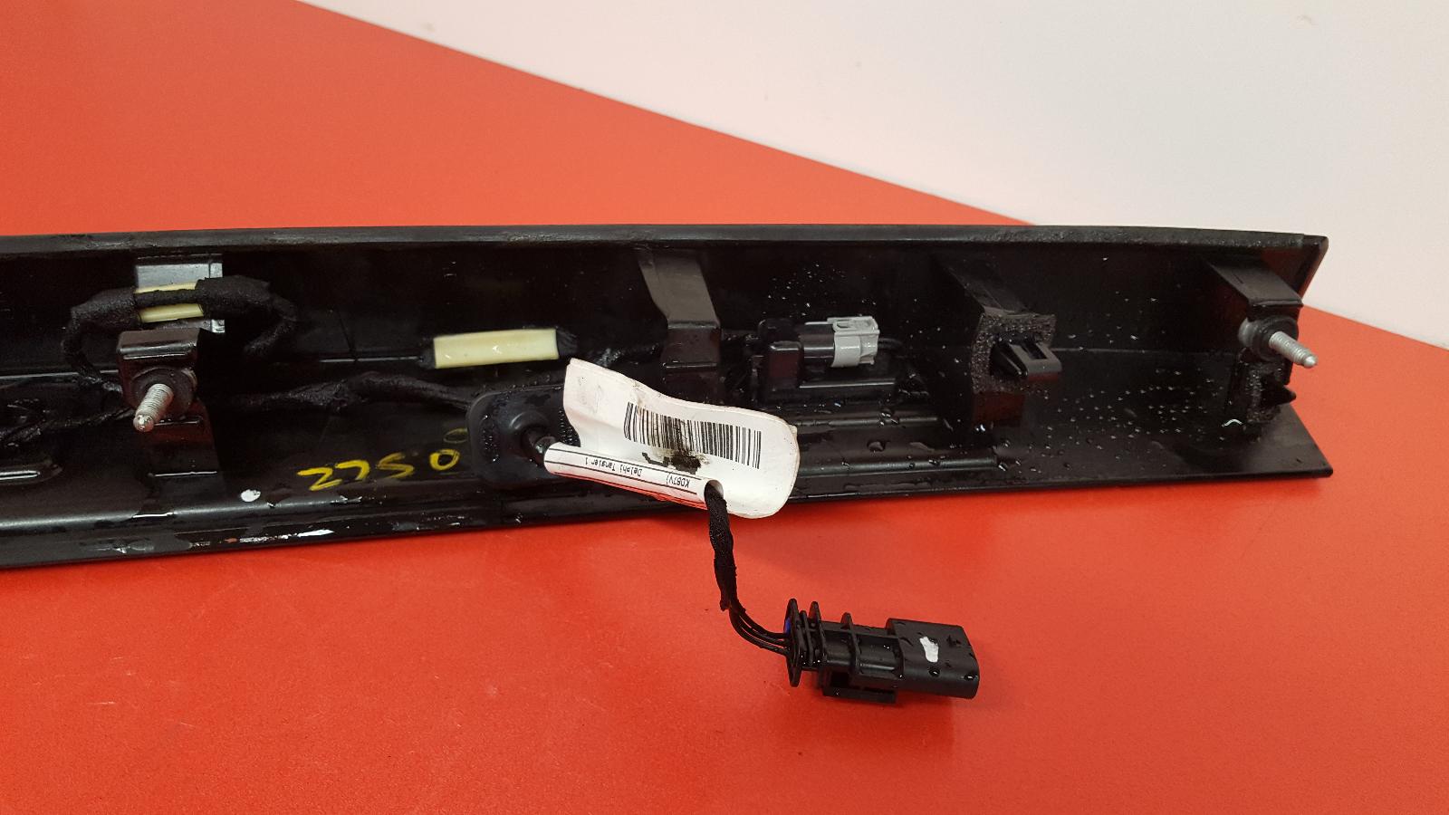 Tailgate Handle Discovery Land Rover 2017 