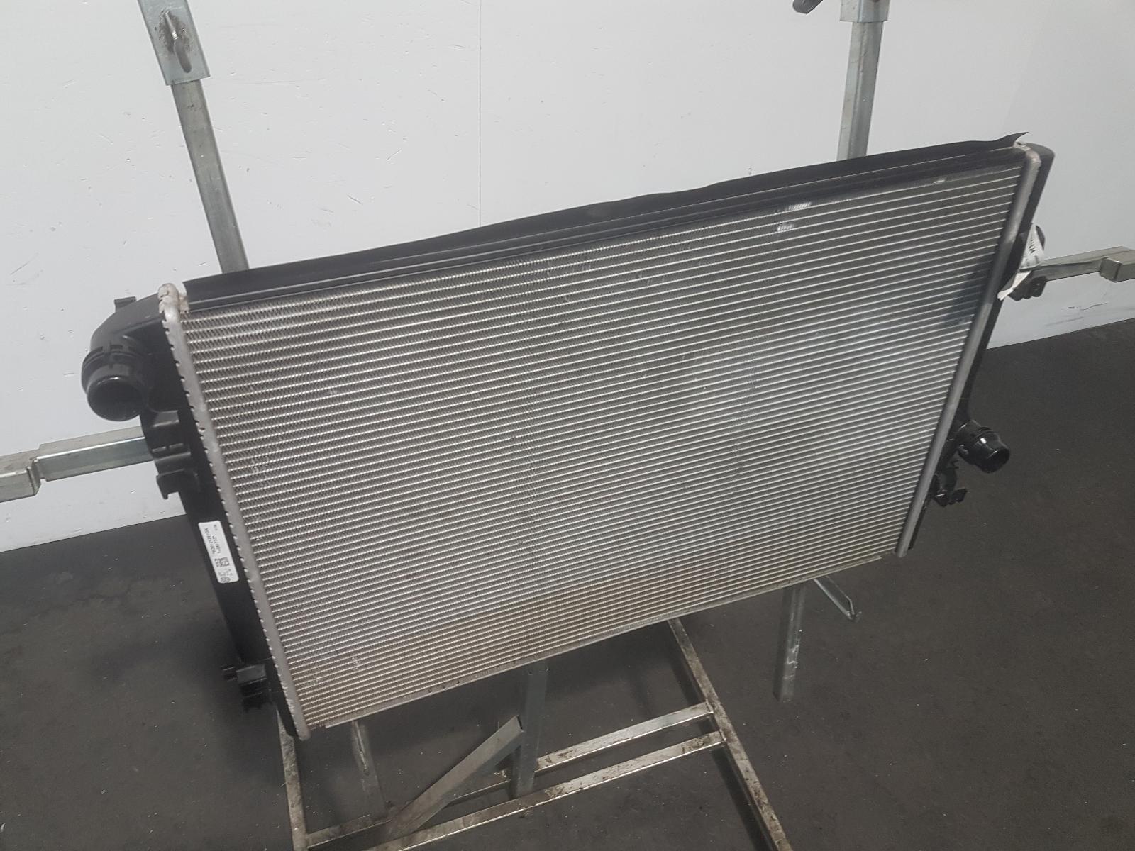 Radiator Tt Audi 2017