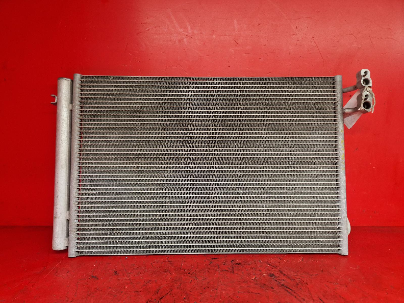 View Auto part Condenser Bmw 3 Series 2010