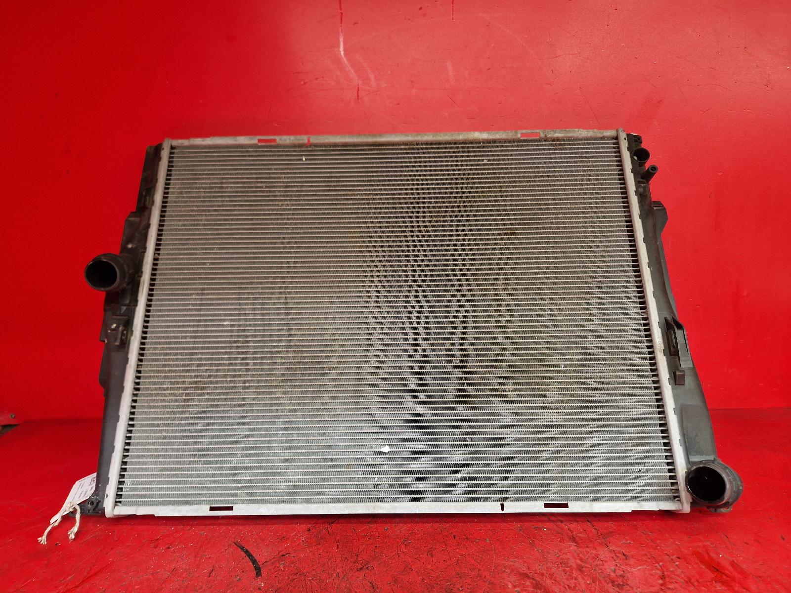 View Auto part Radiator Bmw 3 Series 2010