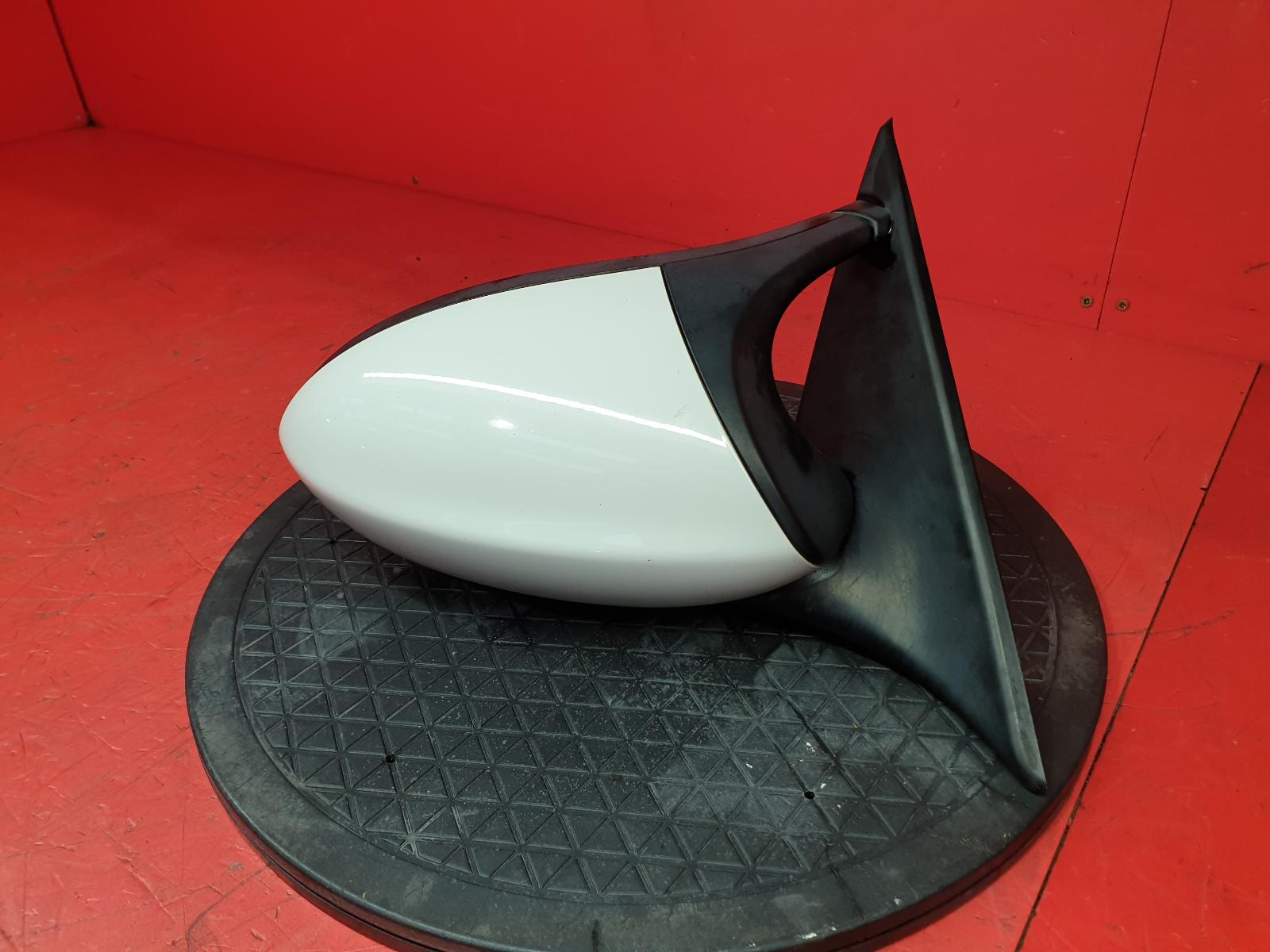R Door Mirror 3 Series Bmw 2010