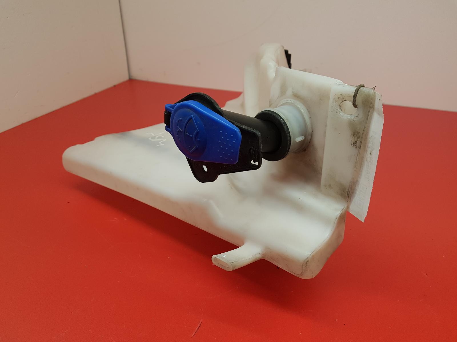 Washer Bottle Xf Jaguar 2013 