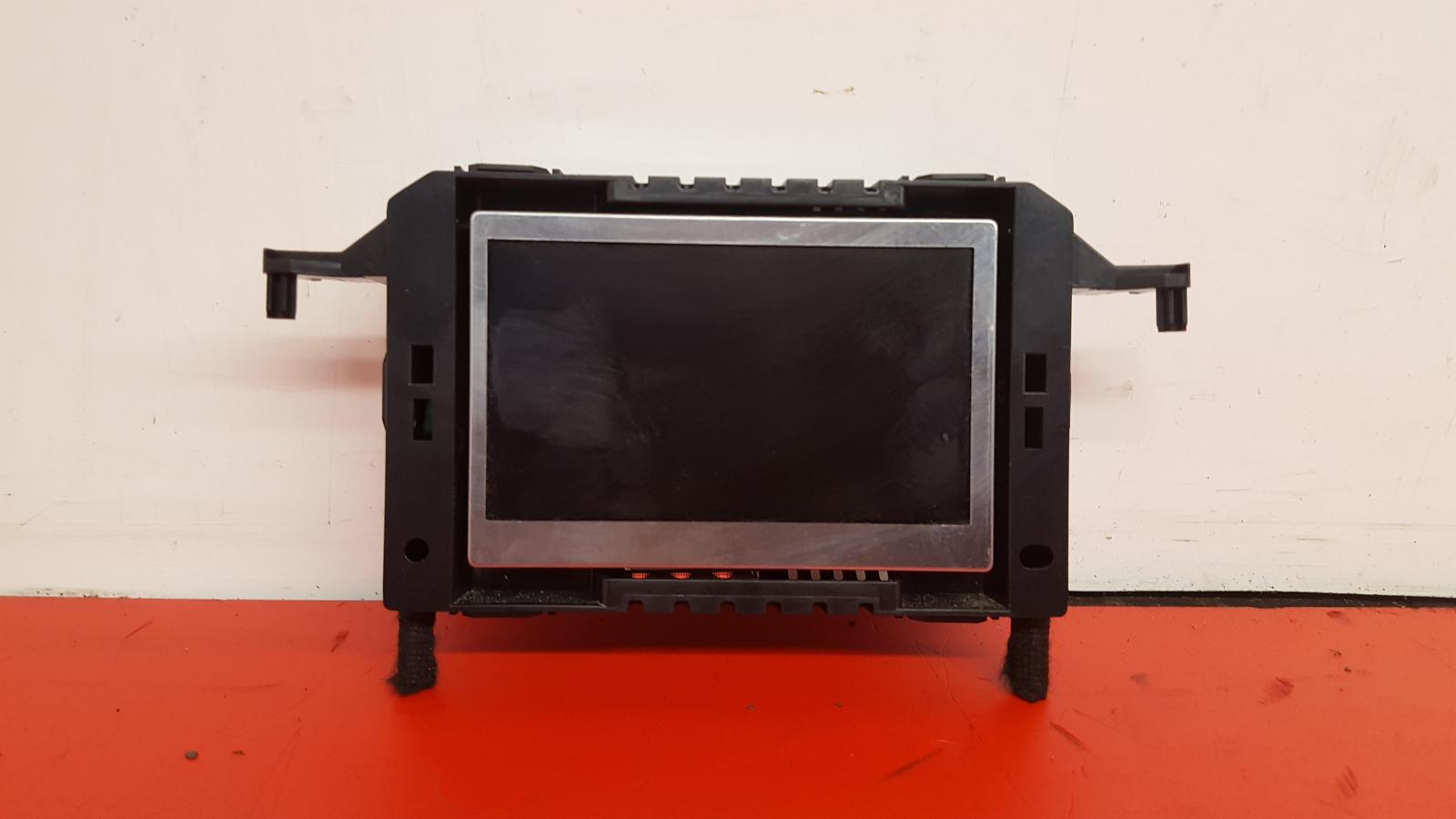 A/V Equipment Ka+ Ford 2018