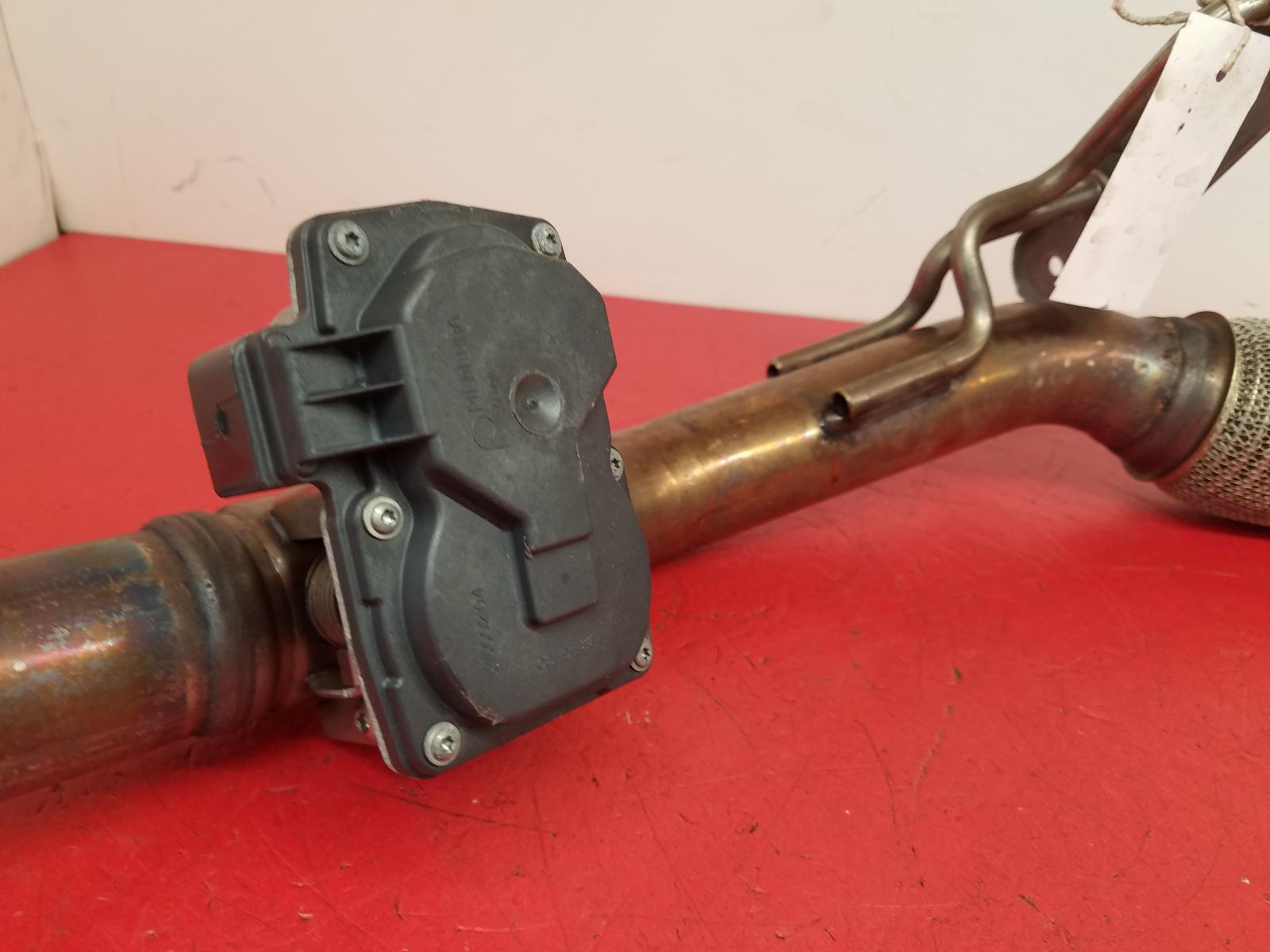 Intermediate Pipe Octavia Skoda 2016 