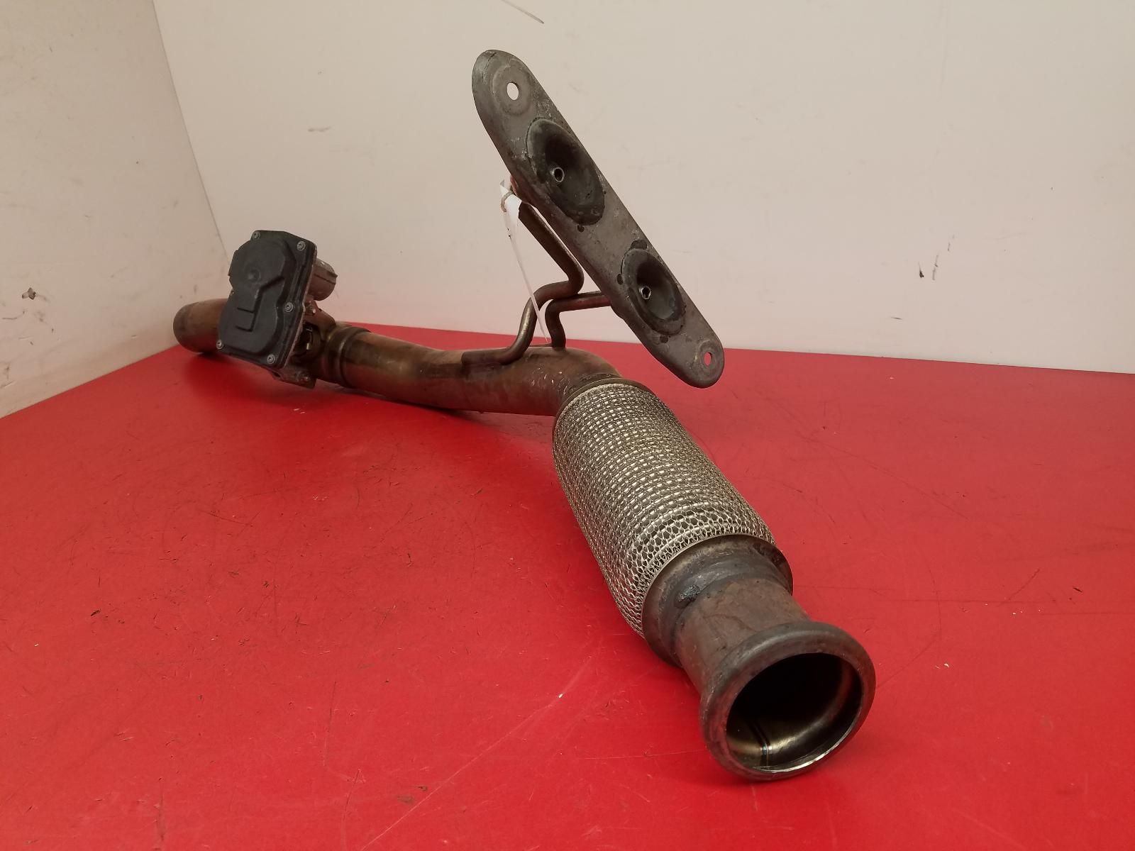 Intermediate Pipe Octavia Skoda 2016 