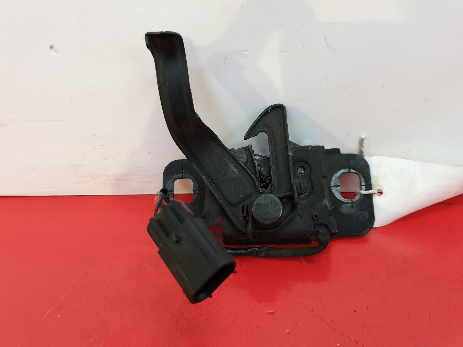 View Auto part Bonnet Latch Vauxhall Astra 2012