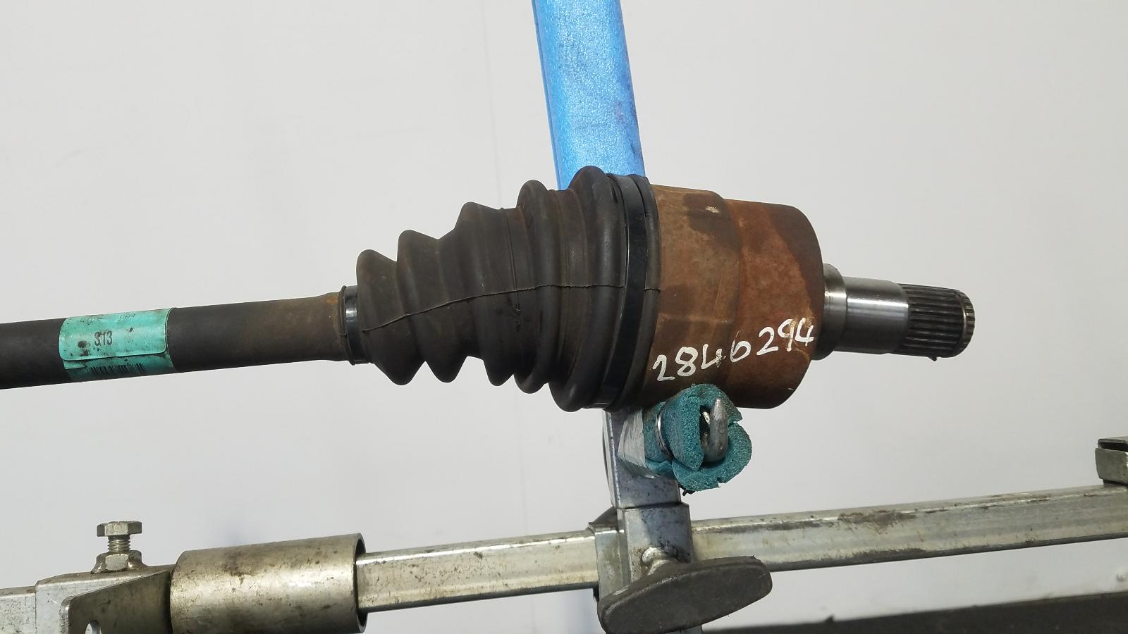 Left Driveshaft Tucson Hyundai 2010