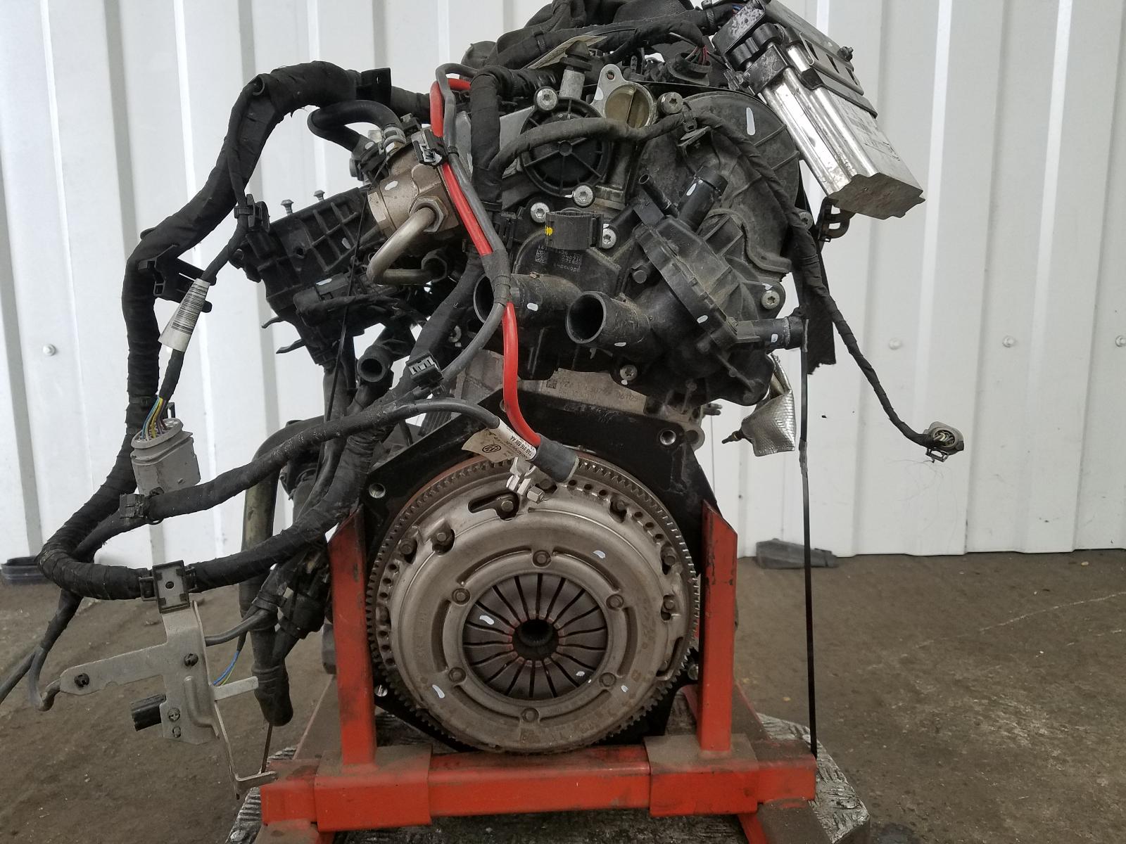 View Auto part Engine Audi A1 2016