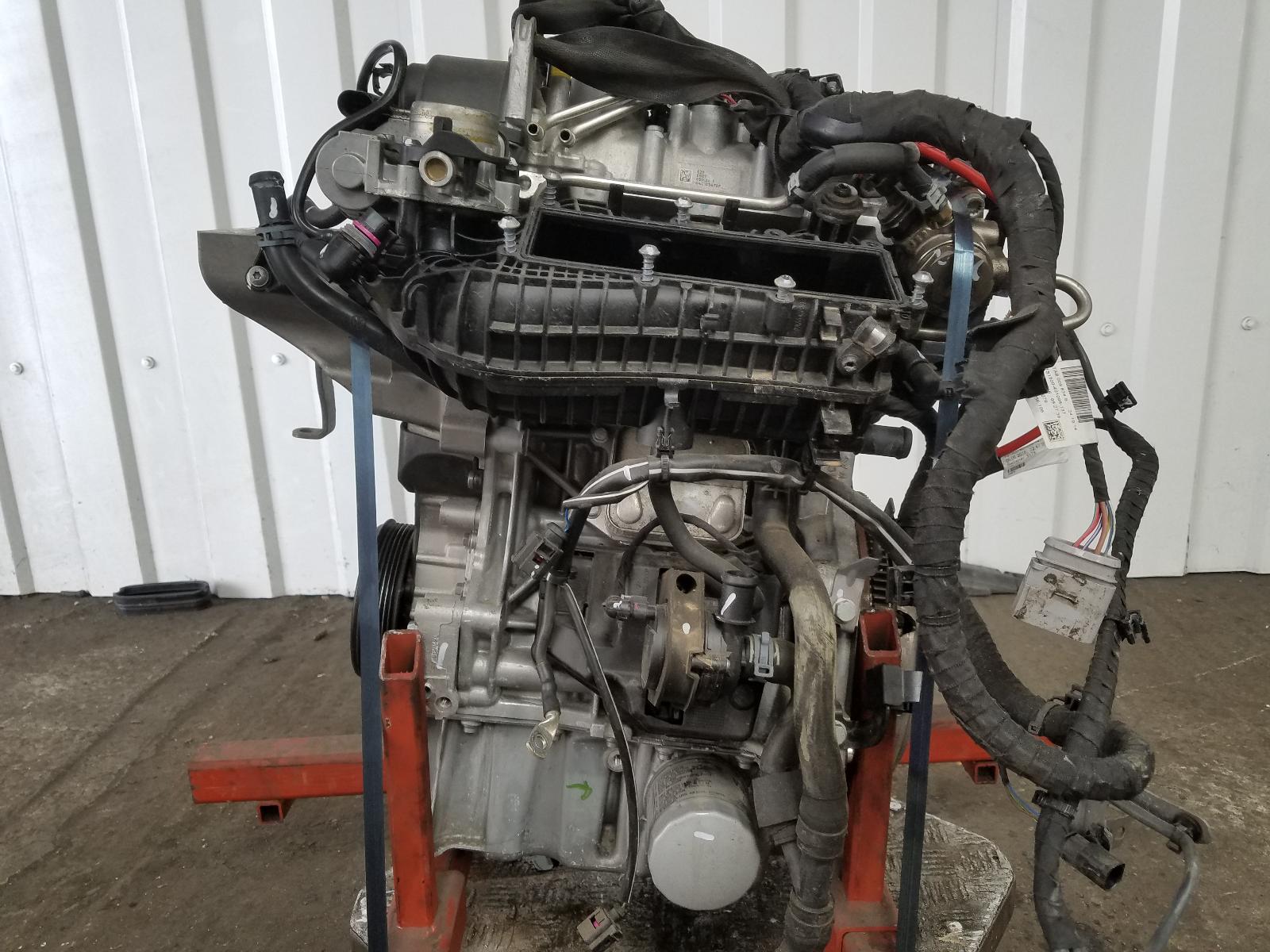View Auto part Engine Audi A1 2016
