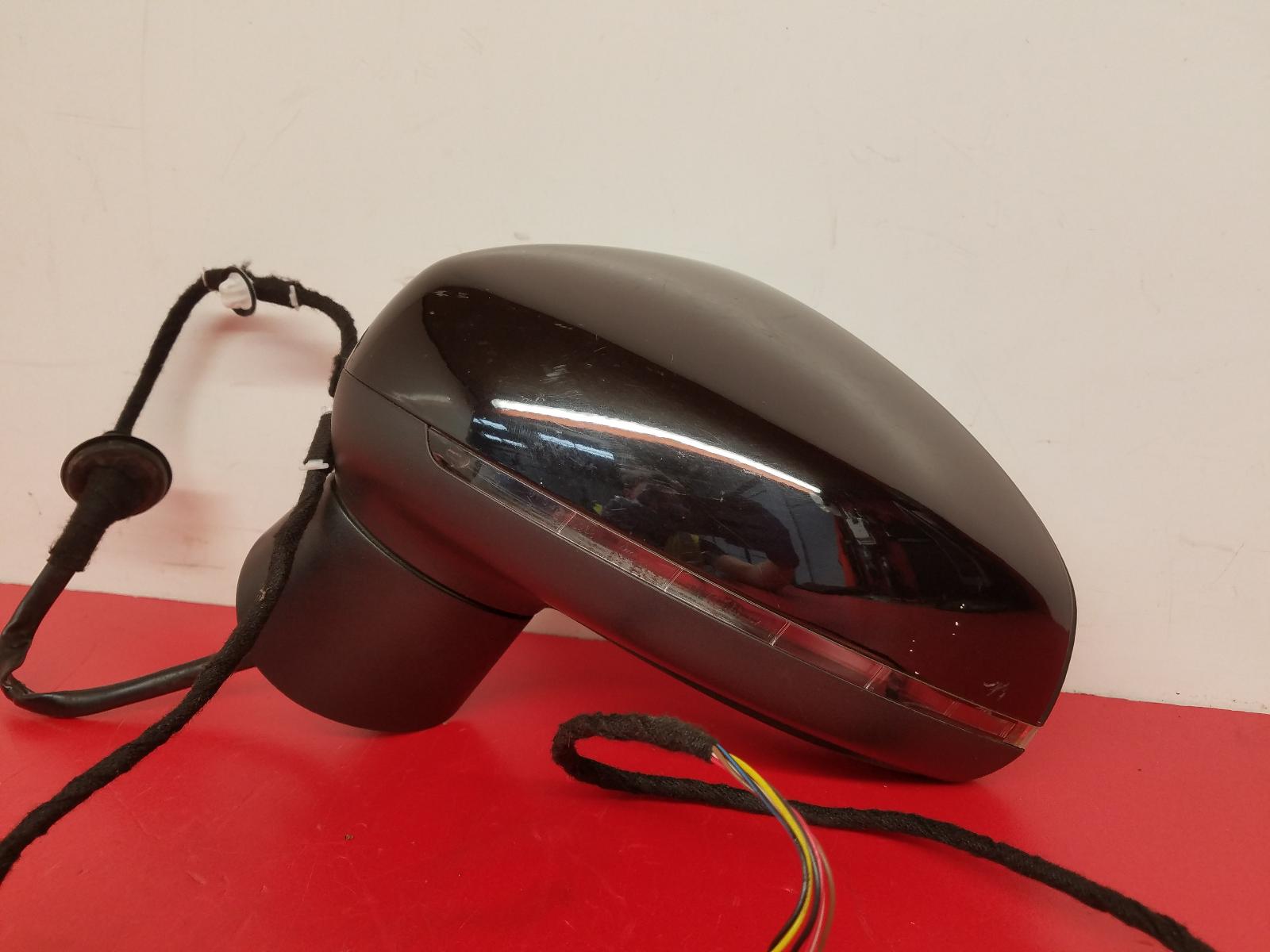 L Door Mirror A1 Audi 2015