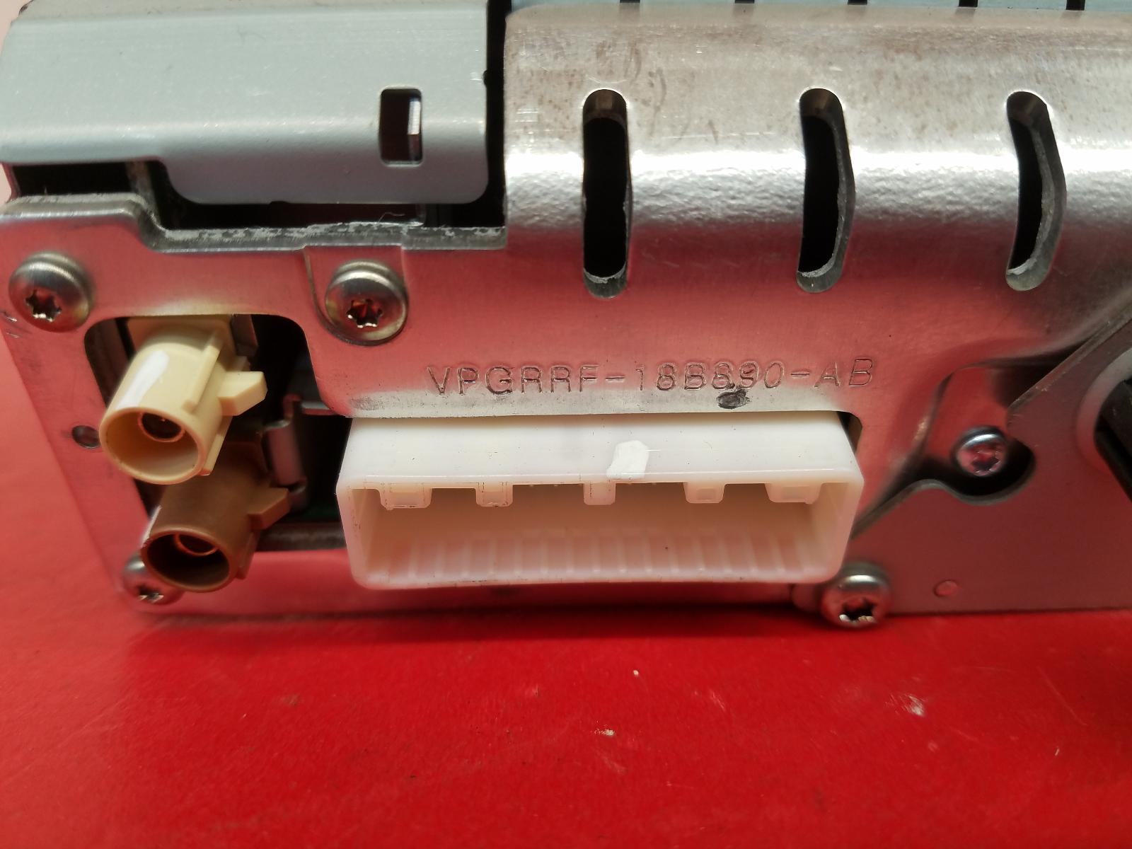 超軽量 セラミック包丁セット 4本と皮むき器・料理はさみ6点セット