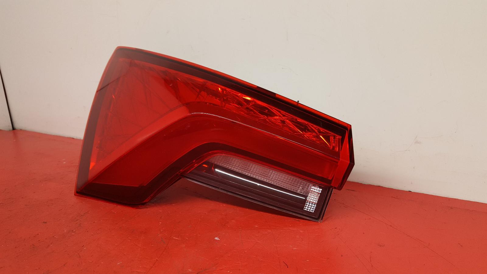 L Taillight Scala Skoda 2020 