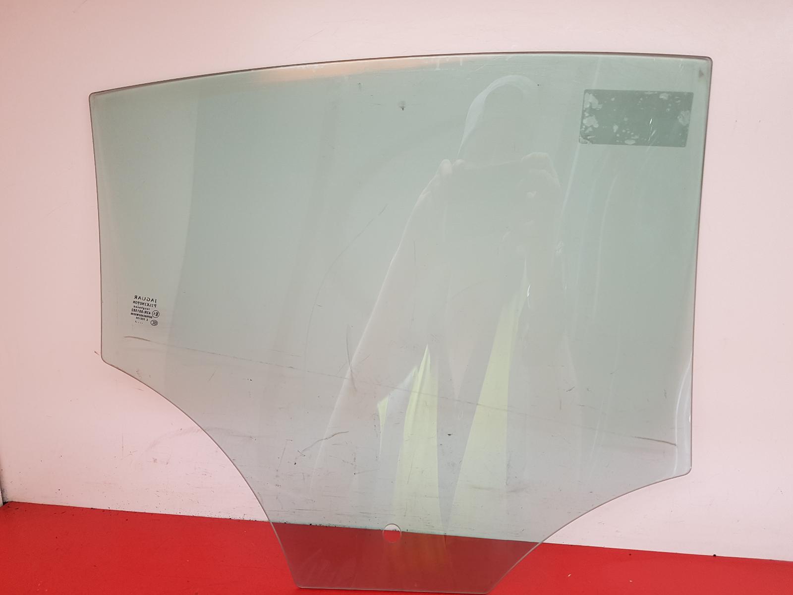 LR Door Window Xf Jaguar 2011