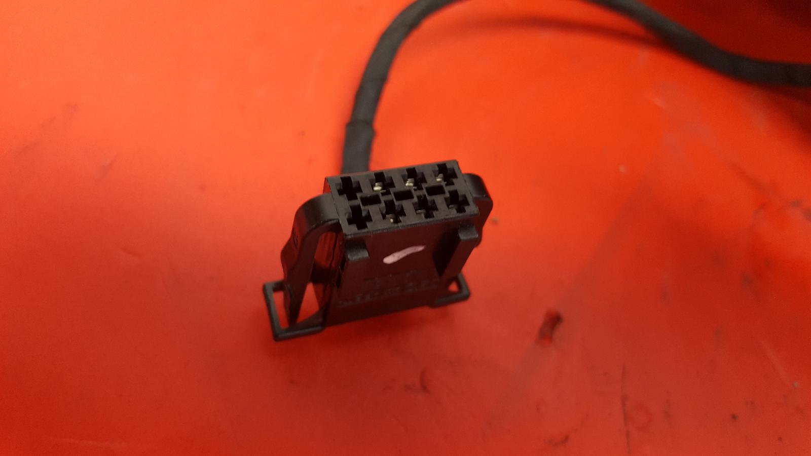 View Auto part L Taillight Porsche Macan 2017