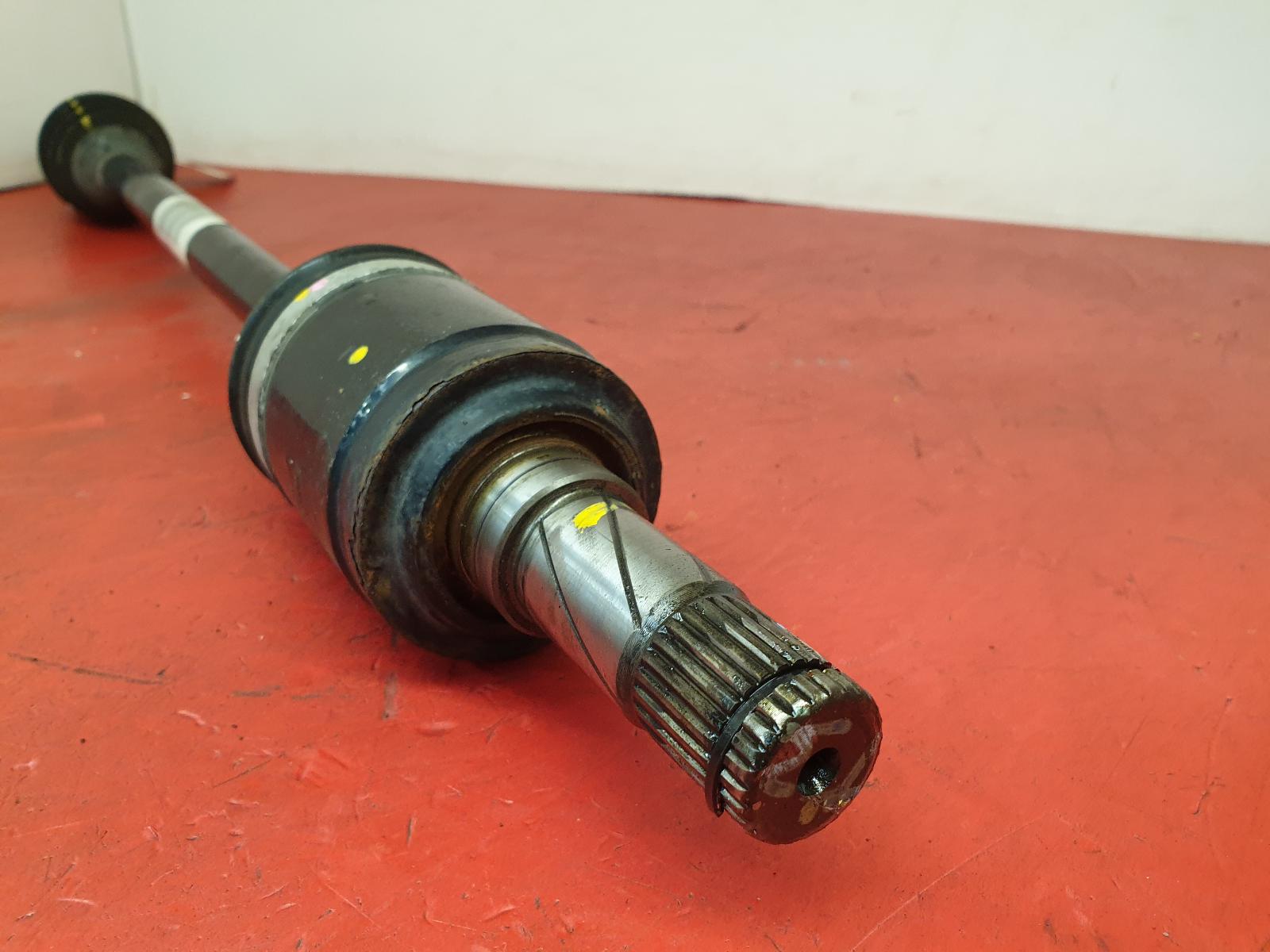 Left Driveshaft Discovery Sport Land Rover 2016