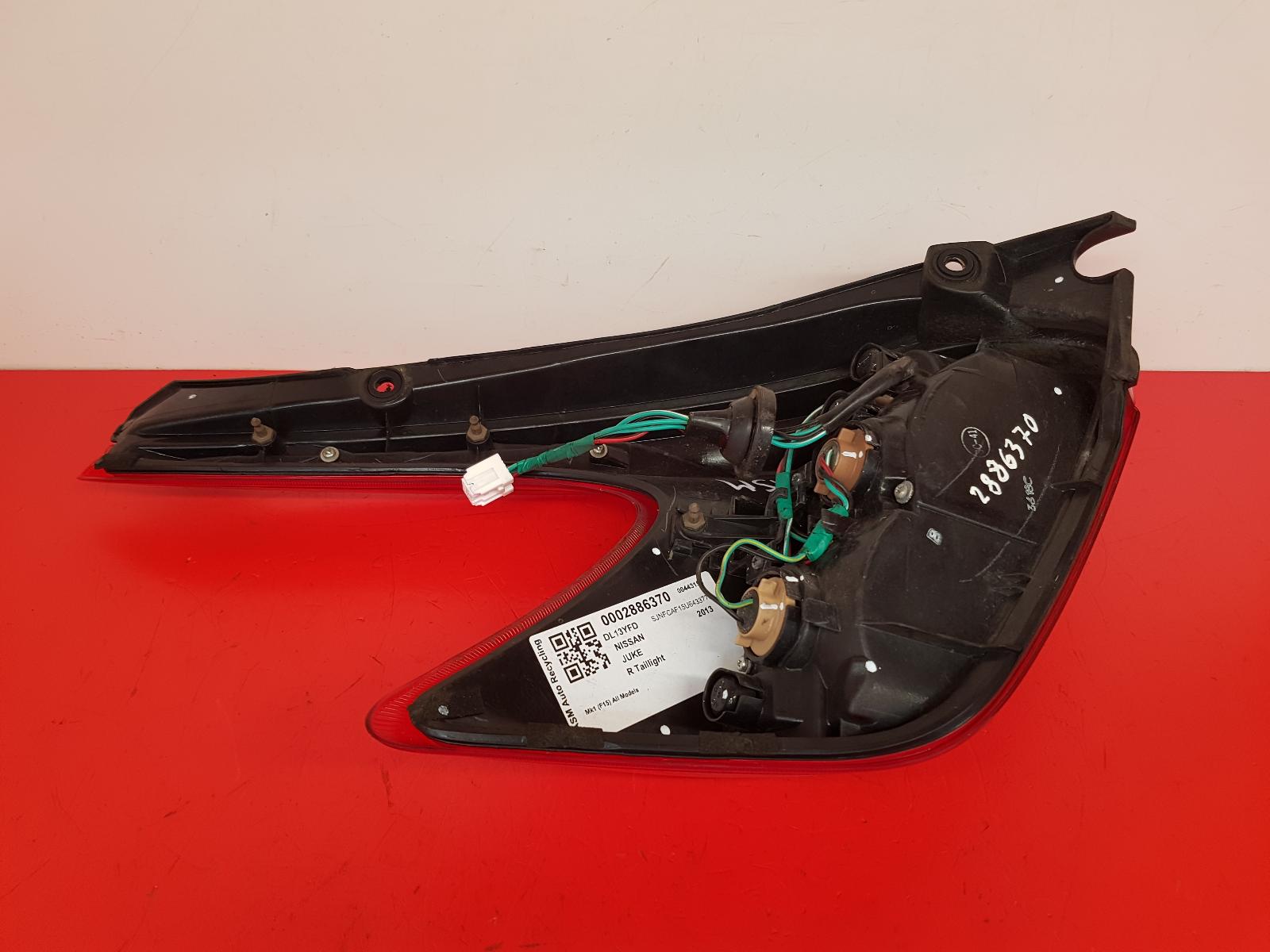 R Taillight Juke Nissan 2013