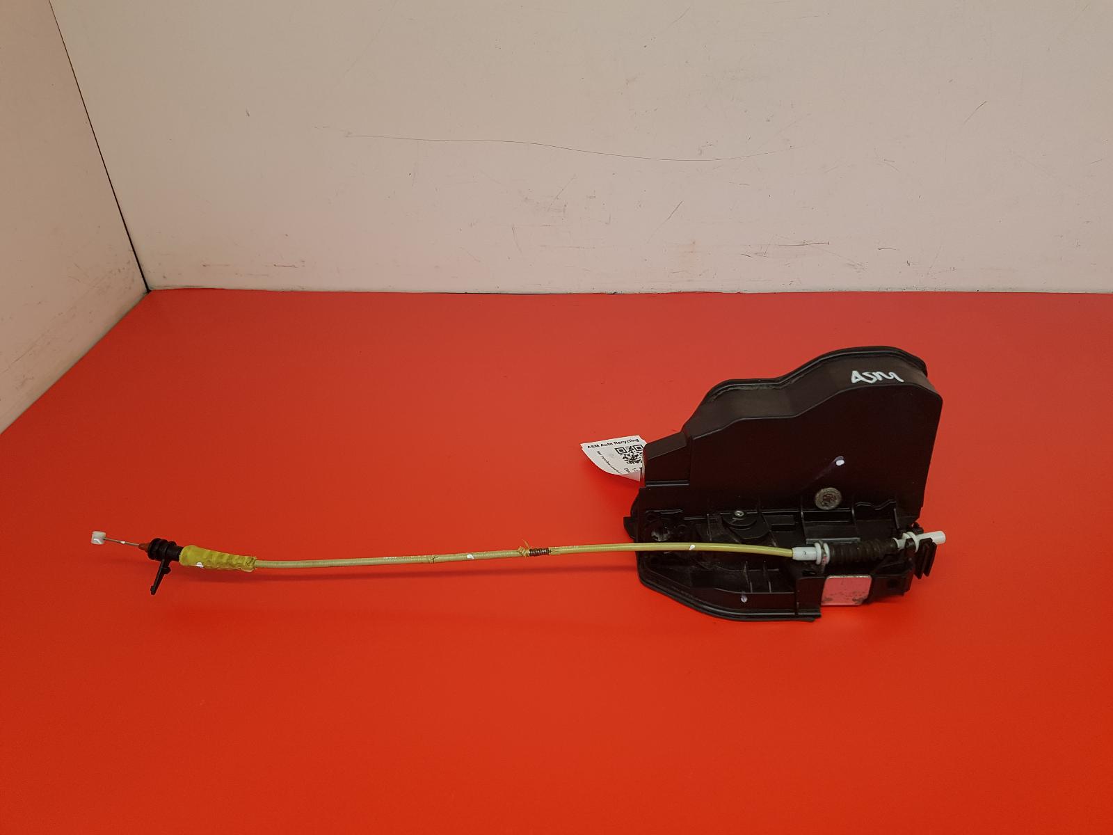 Door Lock Assembly 1 Series Bmw 2010