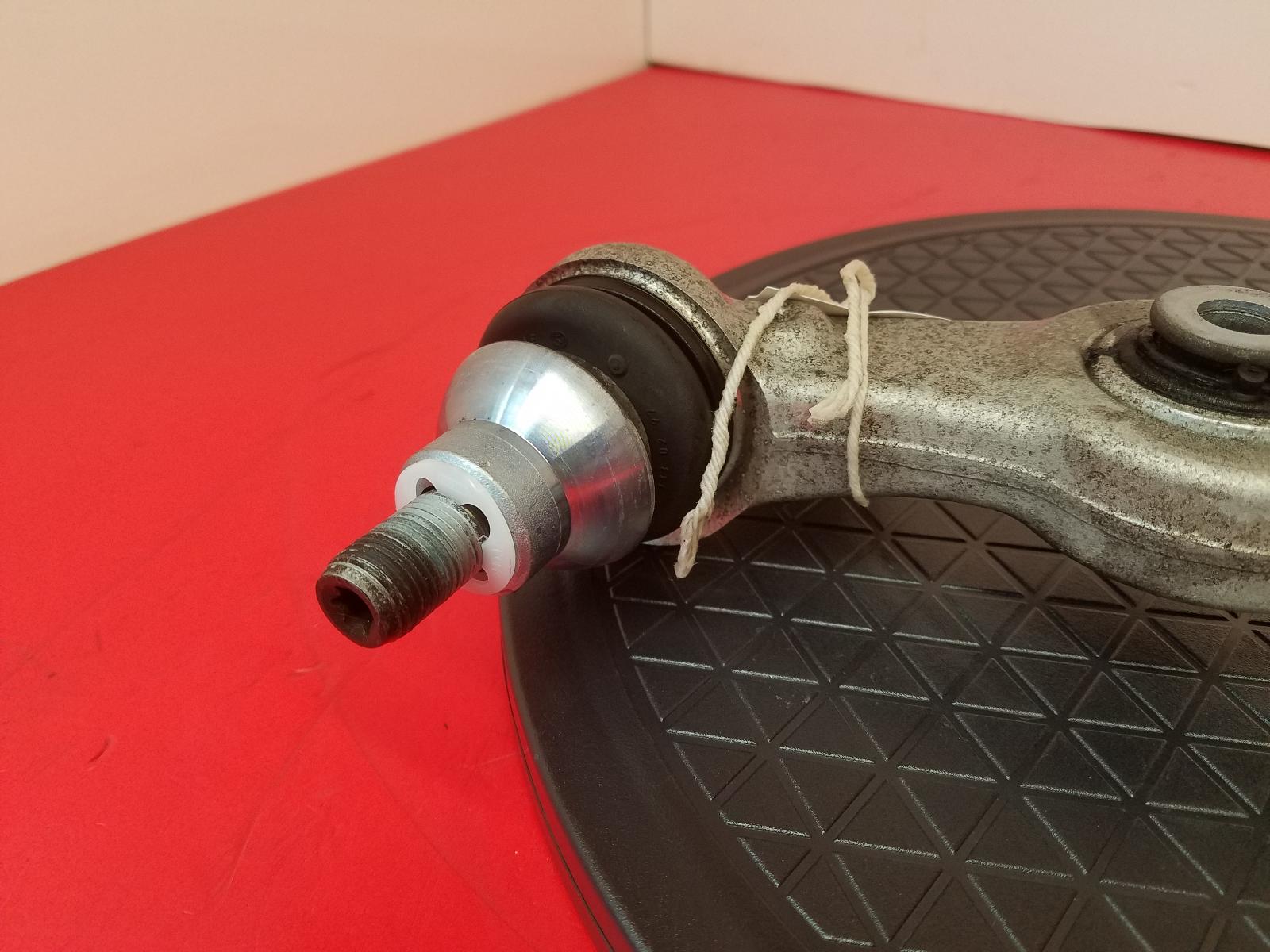 RF Lower Control Arm C Class Mercedes 2018