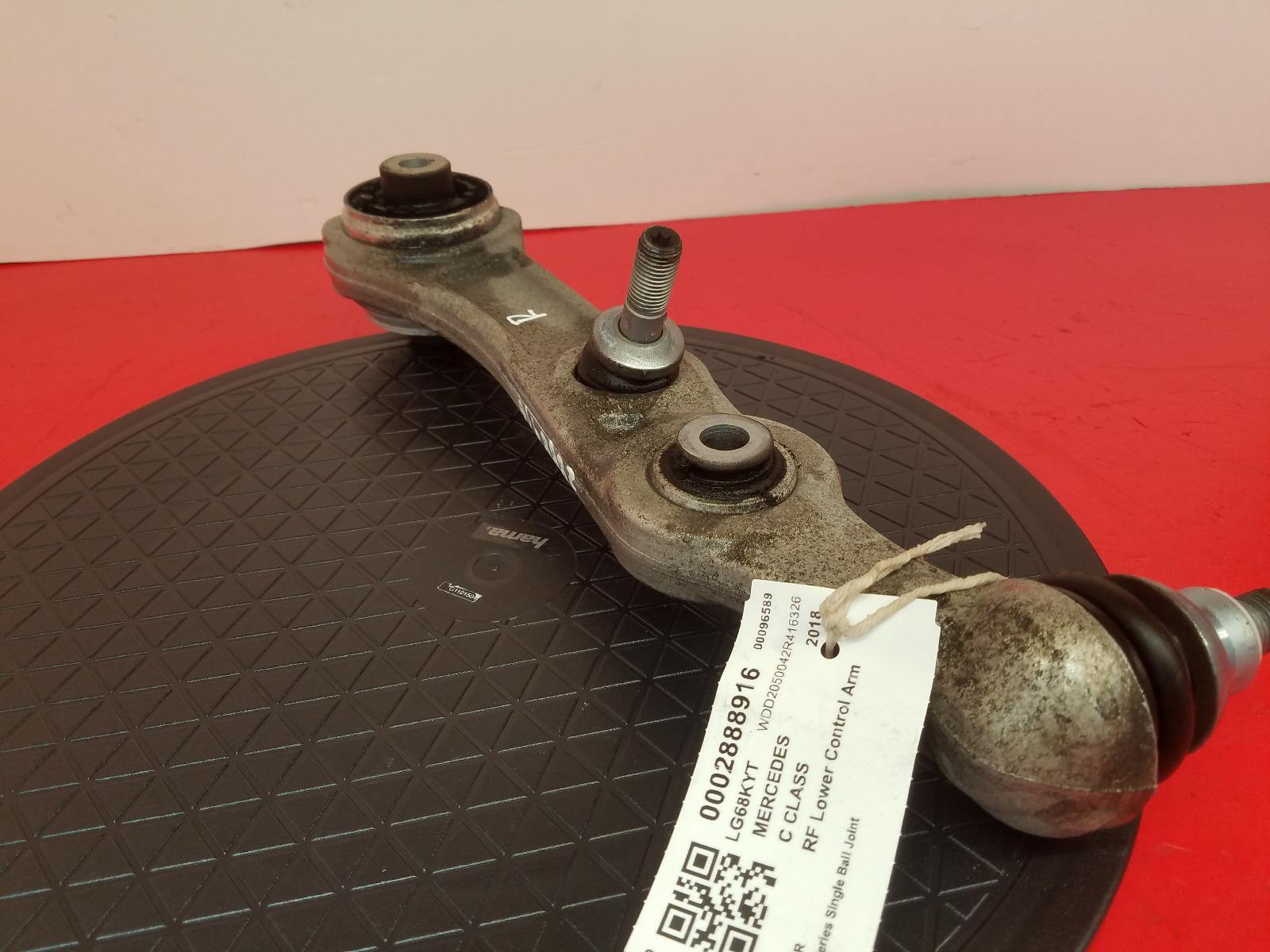 RF Lower Control Arm C Class Mercedes 2018