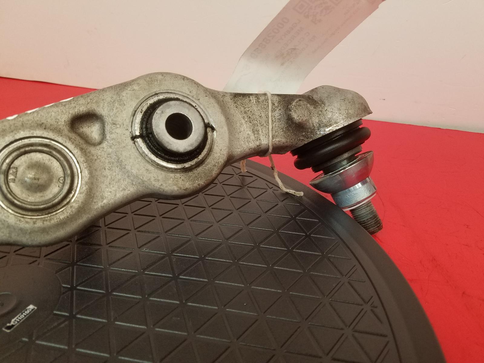 RF Lower Control Arm C Class Mercedes 2018