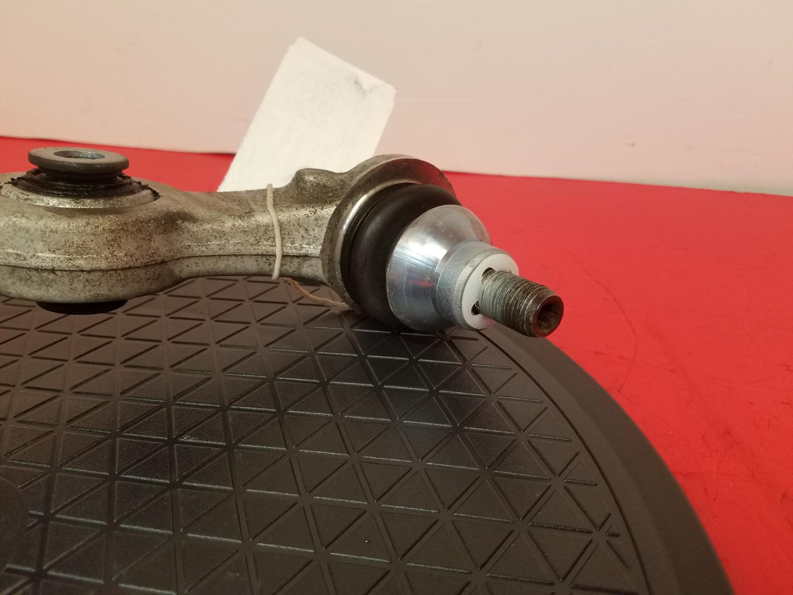 RF Lower Control Arm C Class Mercedes 2018