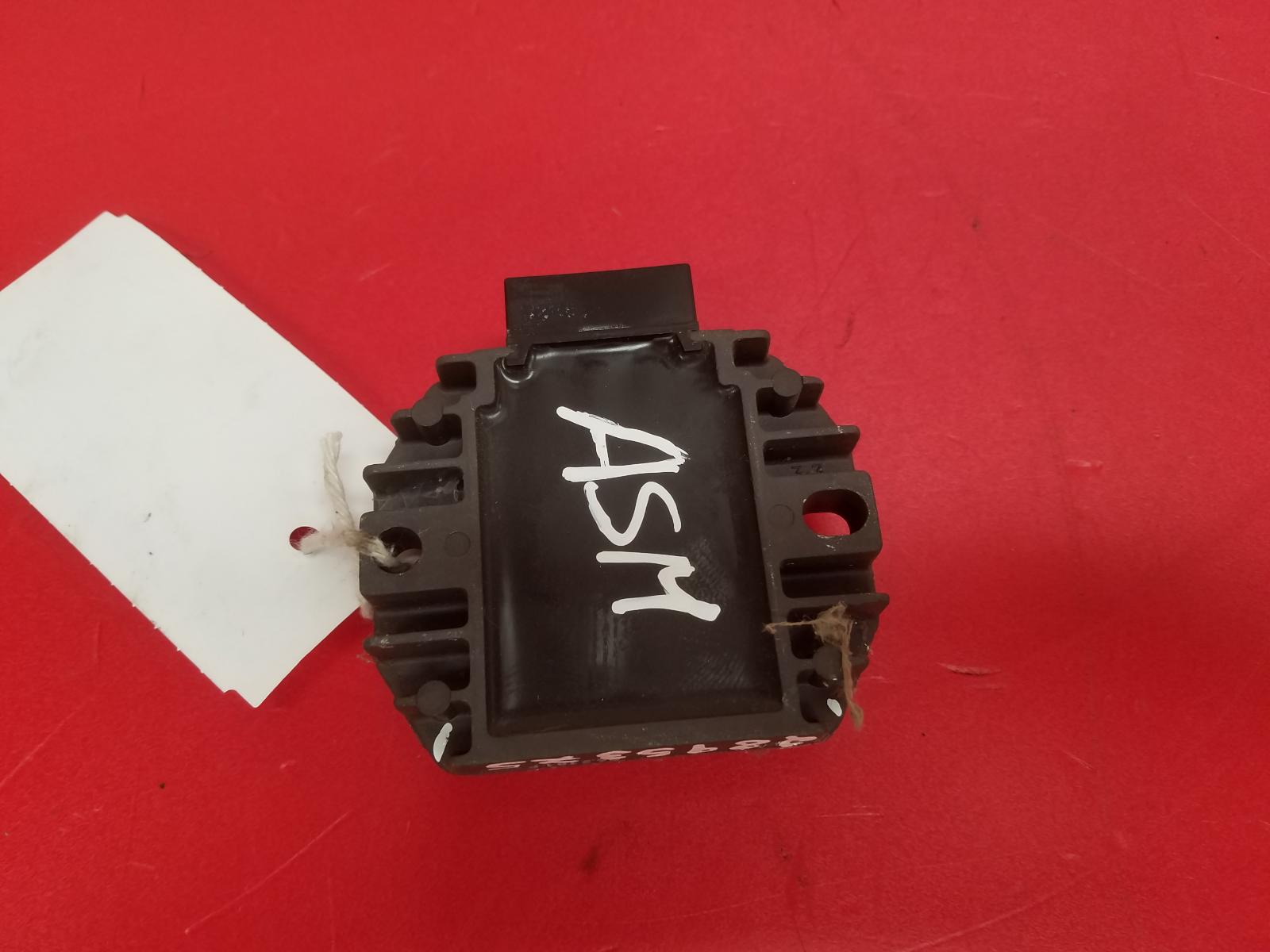 View Auto part Regulator/Rectifier Piaggio Vespa 2016