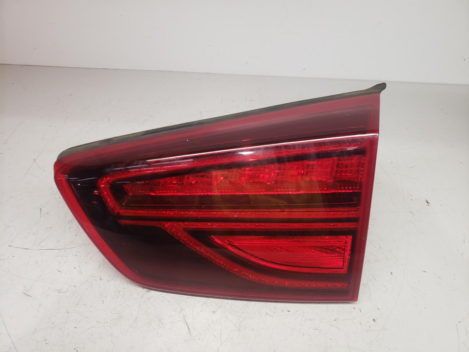 View Auto part R Taillight Kia Niro 2021