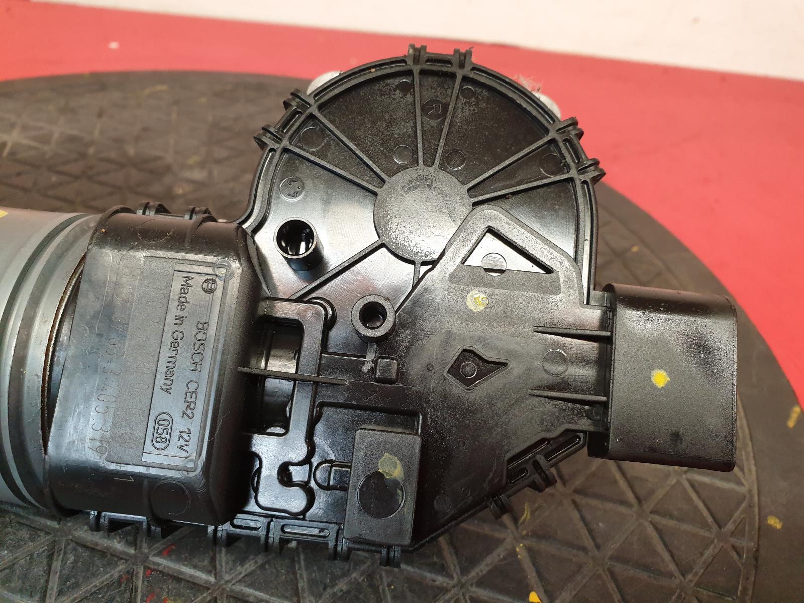 Wiper Motor Front X3 Bmw 2006 