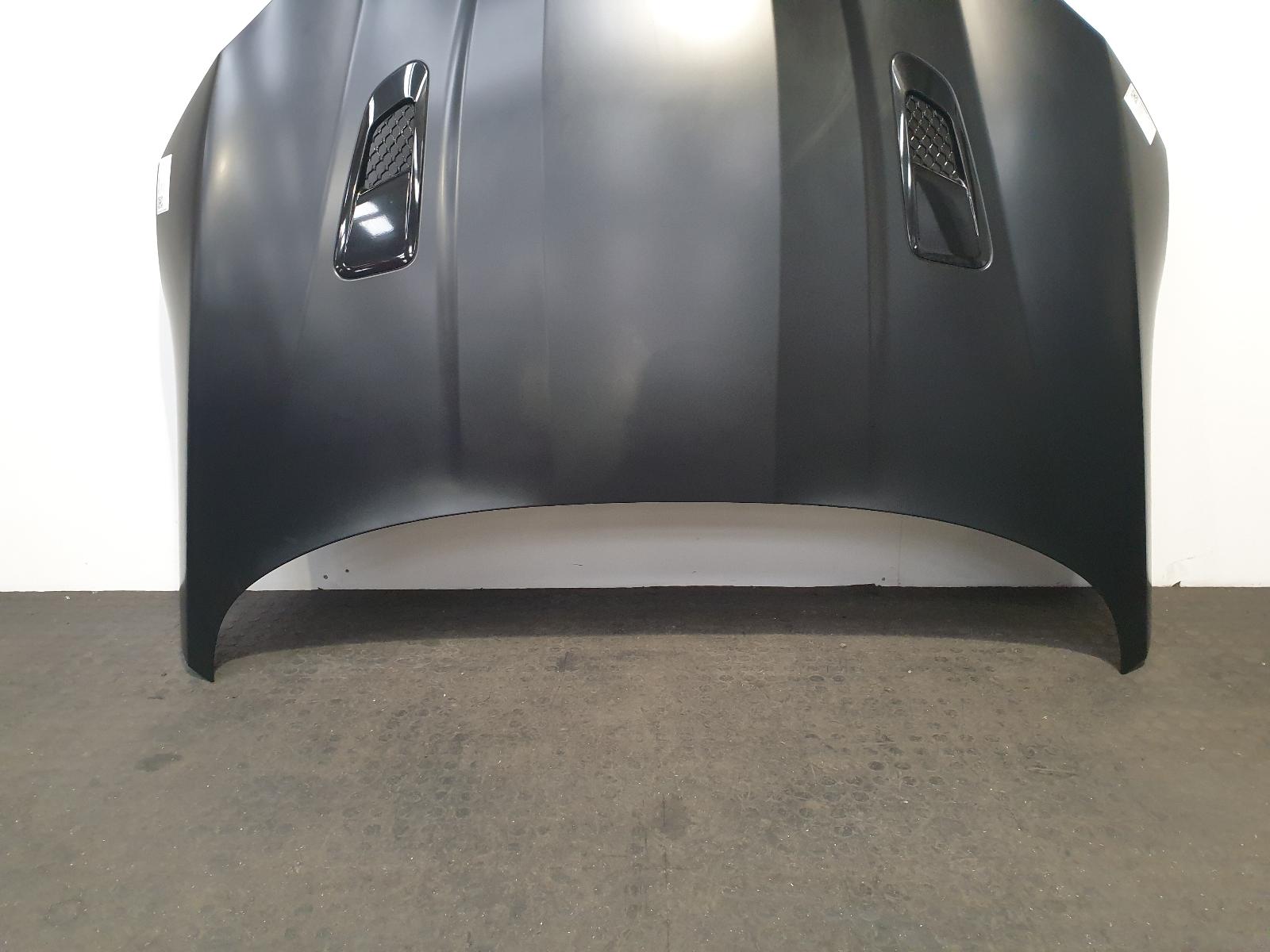 Bonnet F Type Jaguar 2015