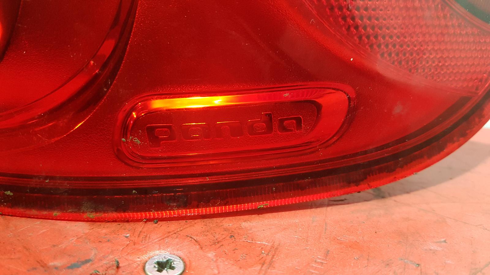 R Taillight Panda Fiat 2014