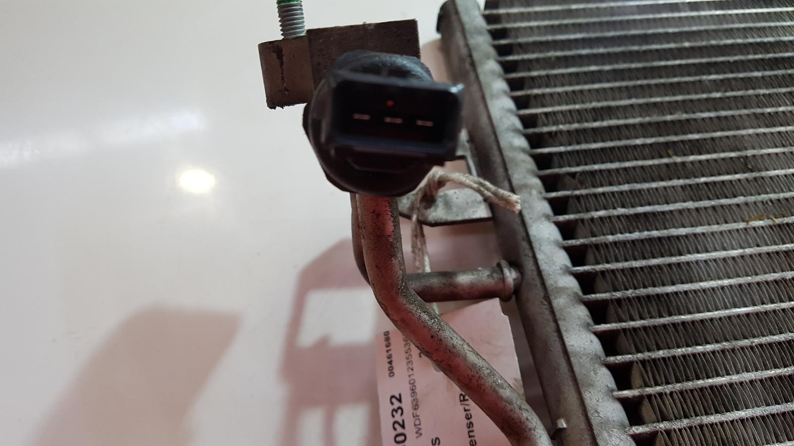 Condenser Vito Mercedes 2009