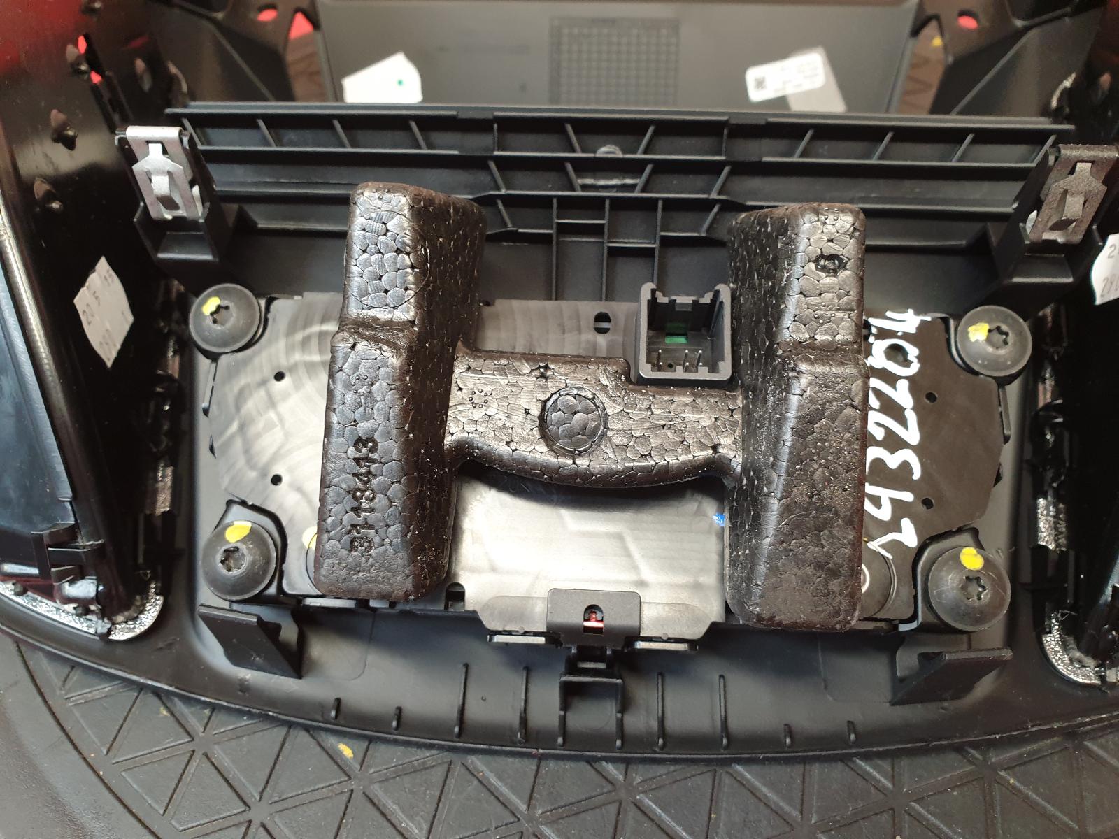 A/V Equipment Focus C Max Ford 2015