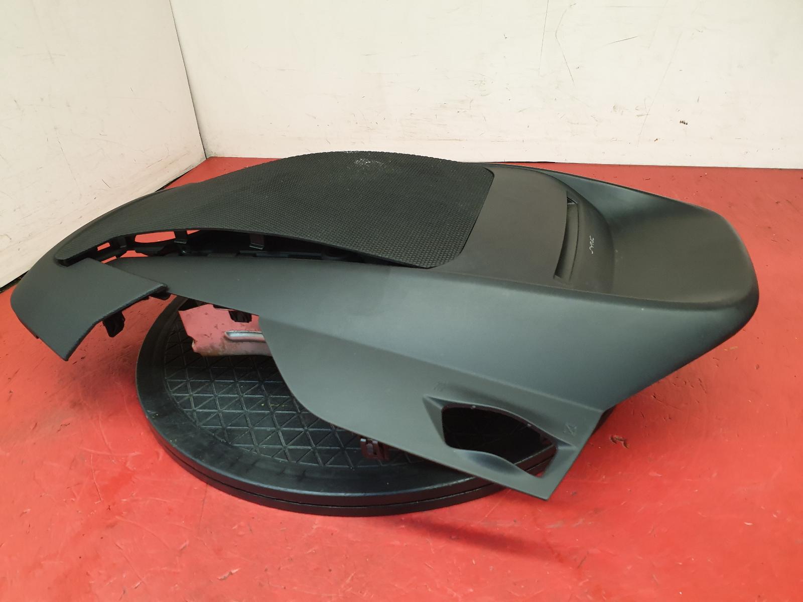 A/V Equipment Focus C Max Ford 2015 