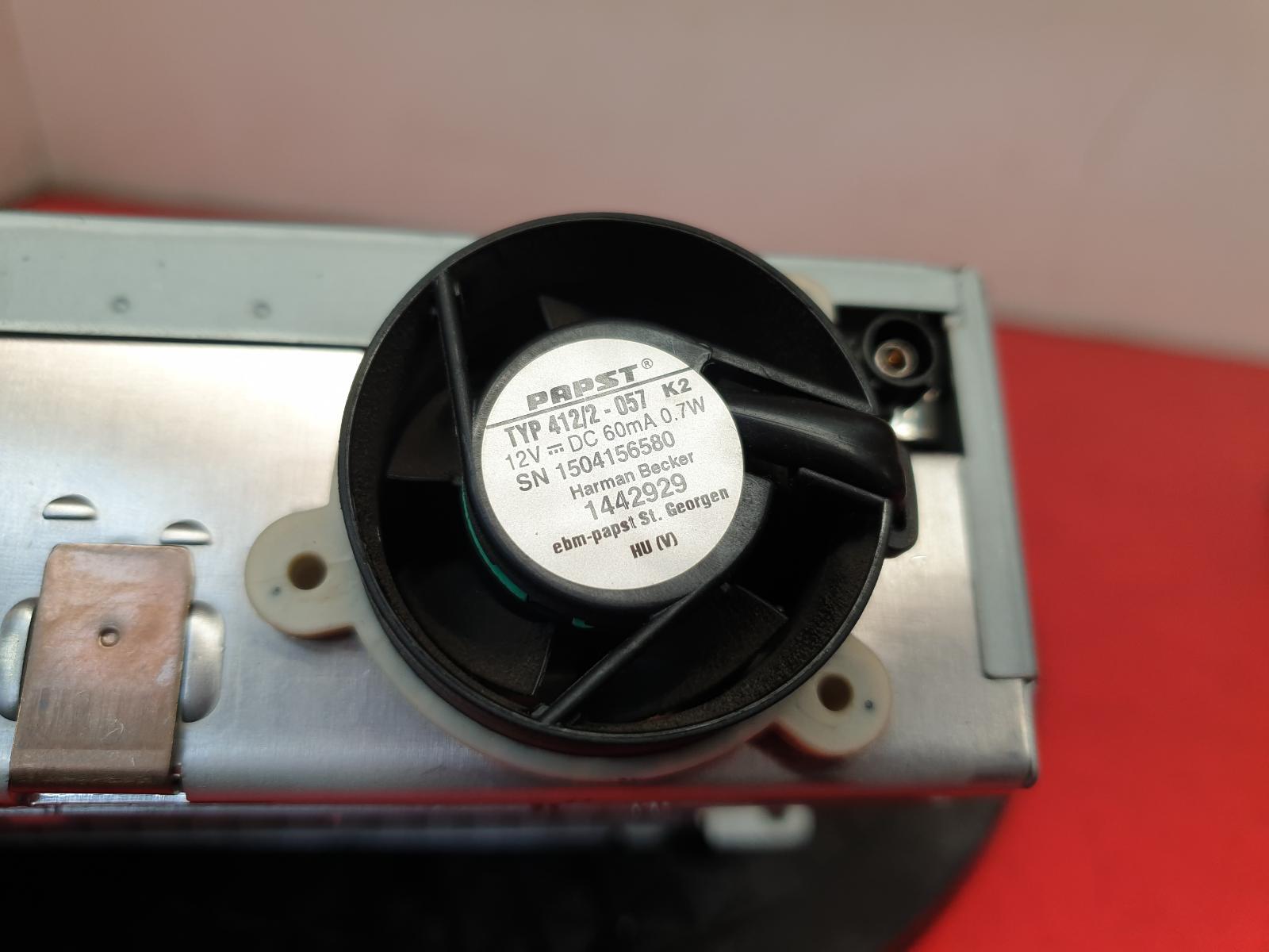 A/V Equipment 3 Series Bmw 2006 