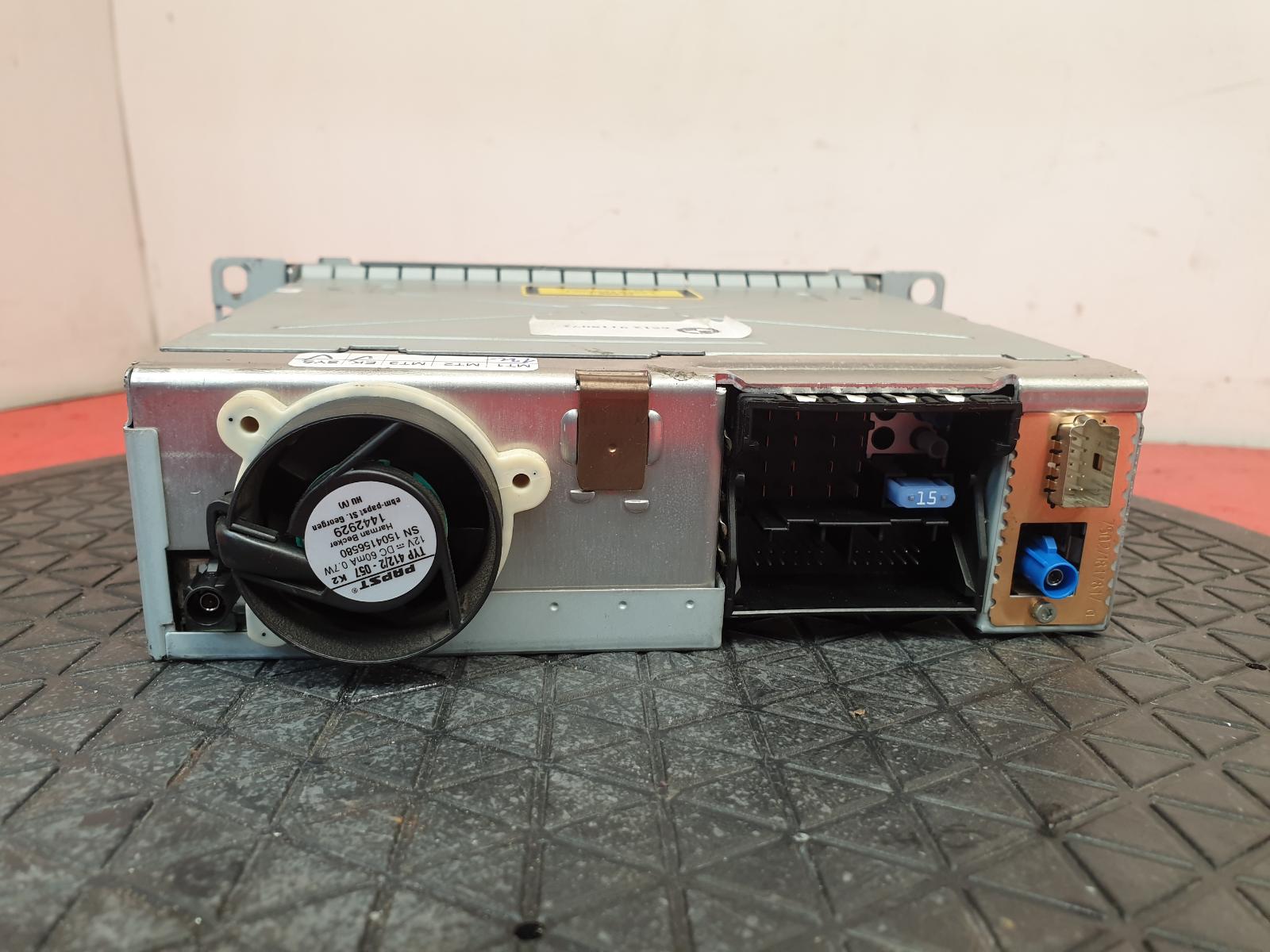 A/V Equipment 3 Series Bmw 2006