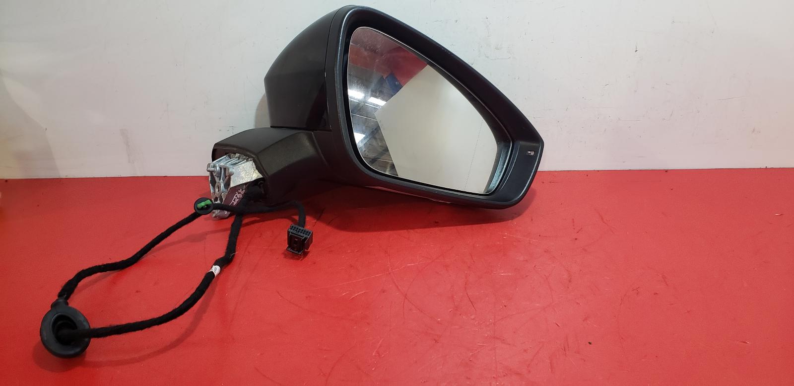 R Door Mirror Id.4 Volkswagen 2021