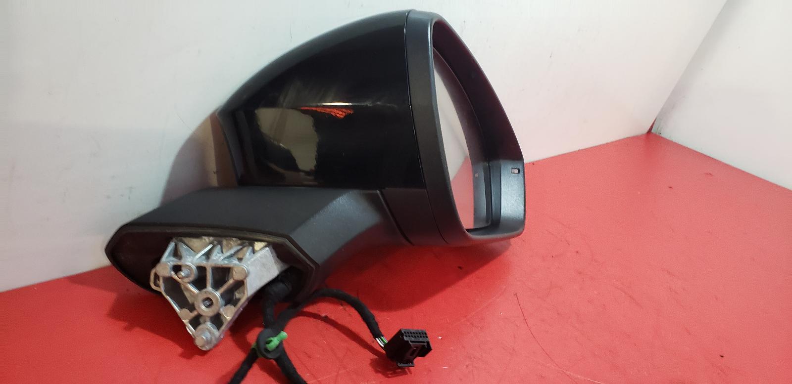 R Door Mirror Id.4 Volkswagen 2021