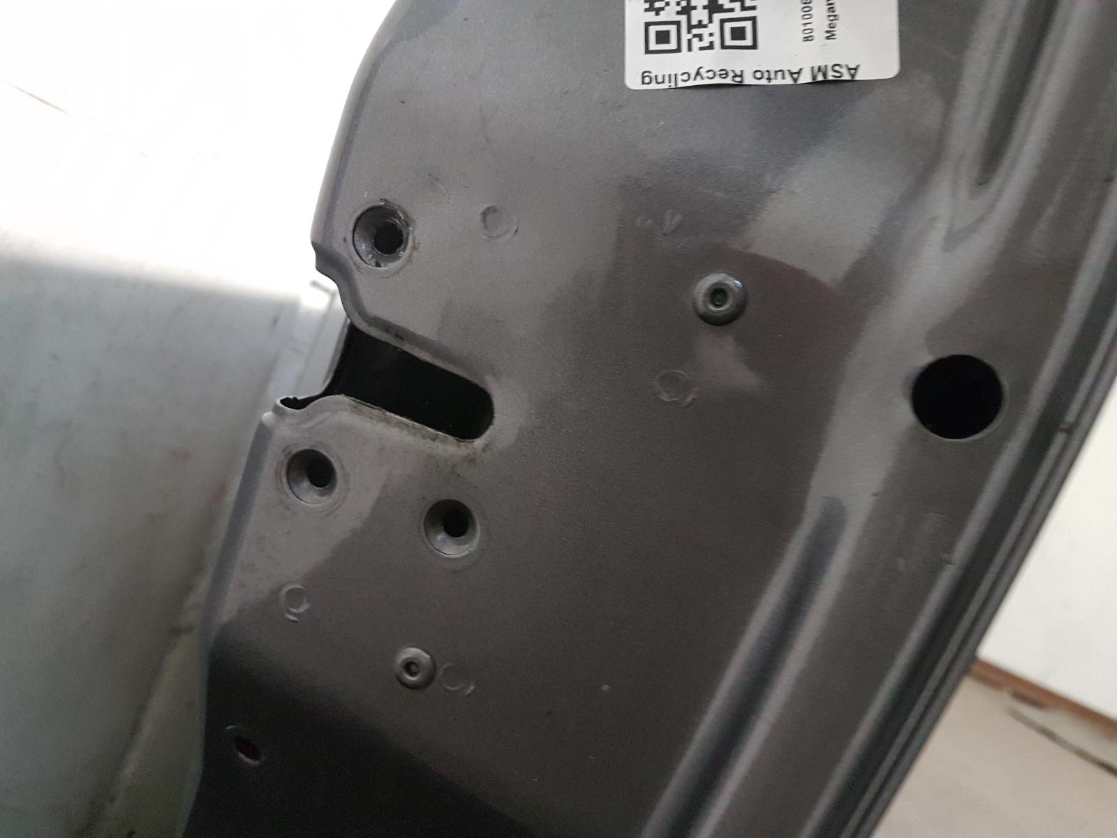 R Front Door Megane Renault 2012